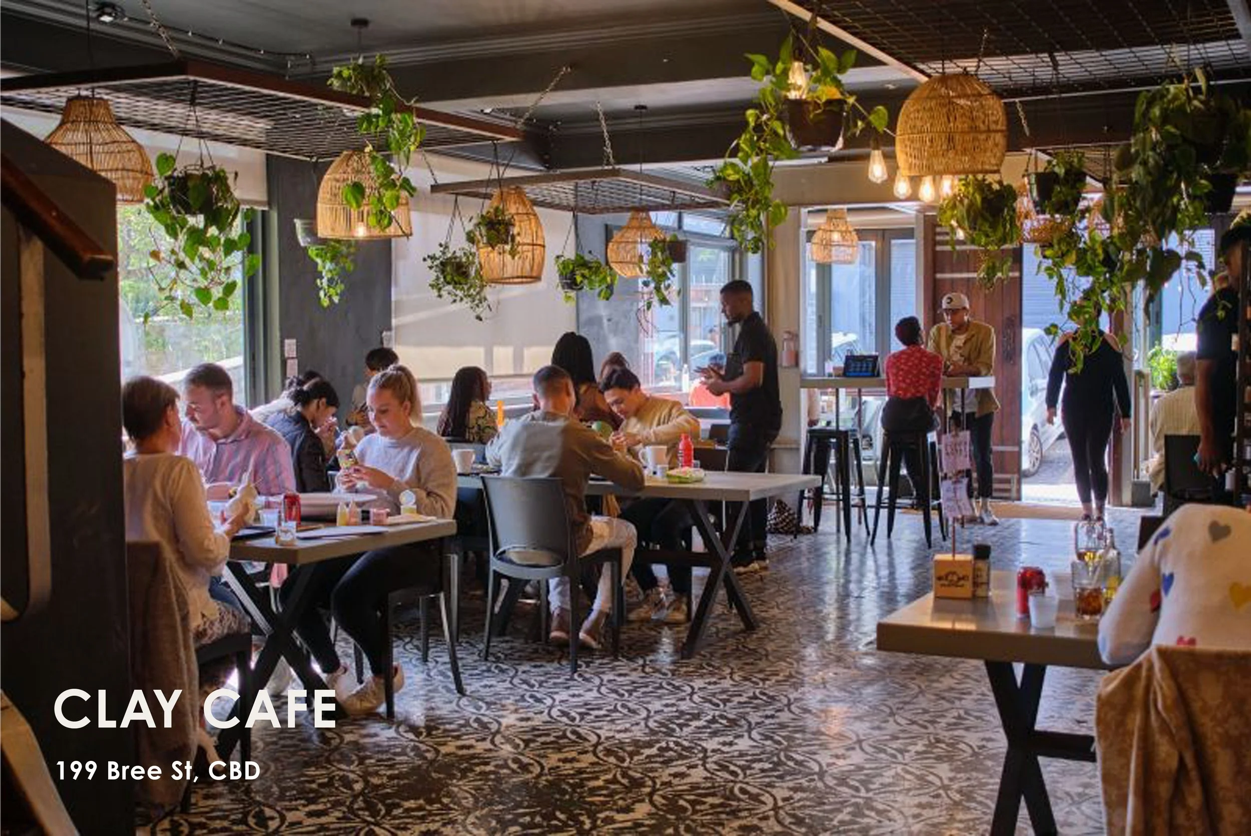 Clay Café is a family-run business that was founded in 1999. This establishment is an offshoot of the original, Chasms Ceramics – supplier of hand painted African style ceramics to curio shops.


Choose from an array of unfired pottery pieces, colour