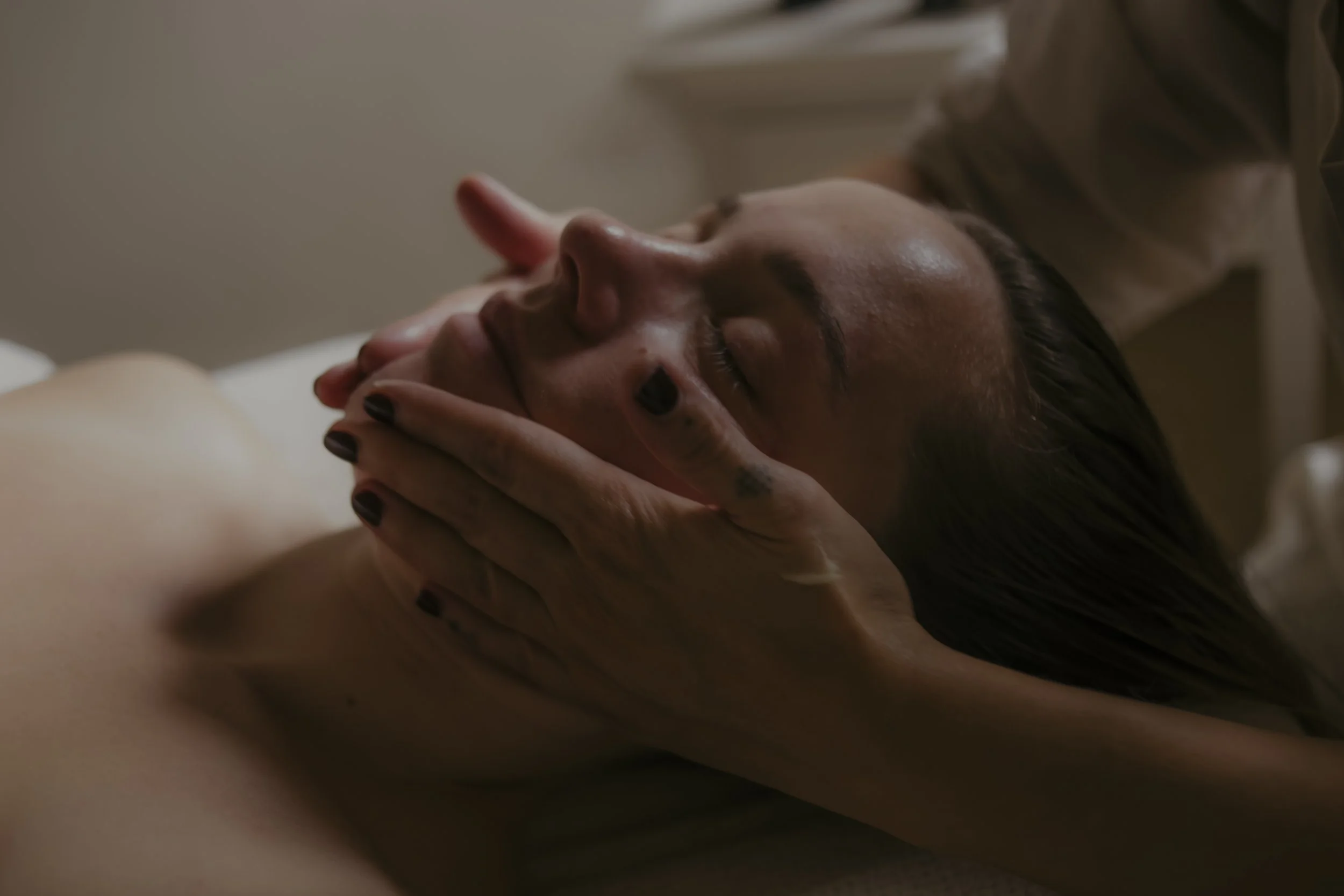 Gentle facial massage in Brighton and Hove with natural products.