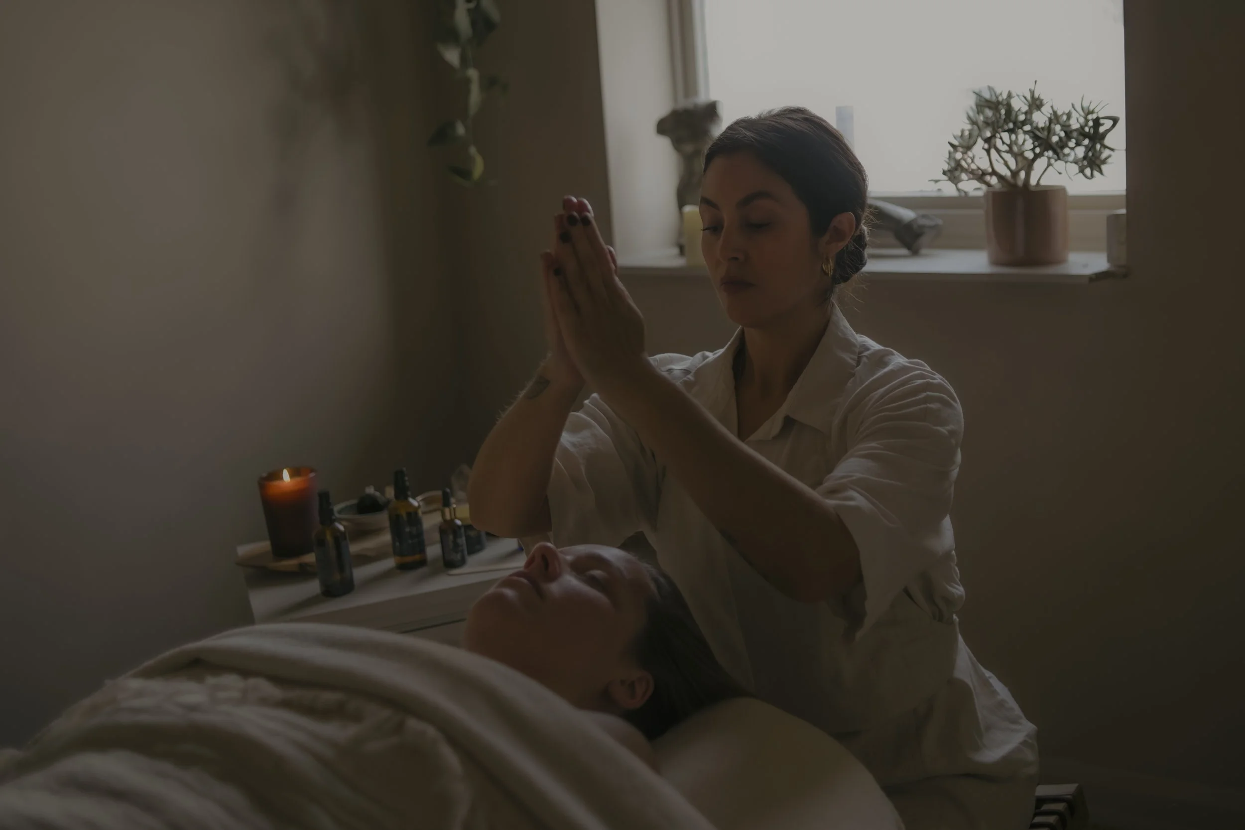 Spiritual facial treatment in brighton. Gift facial for women.
