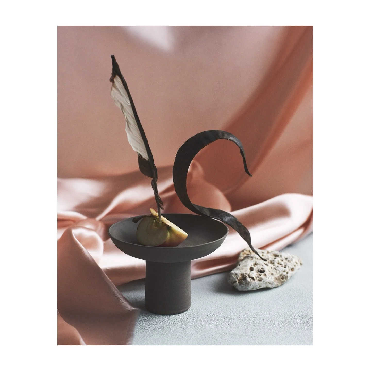 Dr&oslash;mmer mig tilbage til flere pink dage med @yonobistudio 💗

Yonobi keramik &ndash; deres kurser, ekspertise og lidt lyser&oslash;dt &ndash; sl&aring;r aldrig fejl.

Tilf&oslash;j lidt f&oslash;lelse, strandfund og rolig &aelig;stetik &ndash;