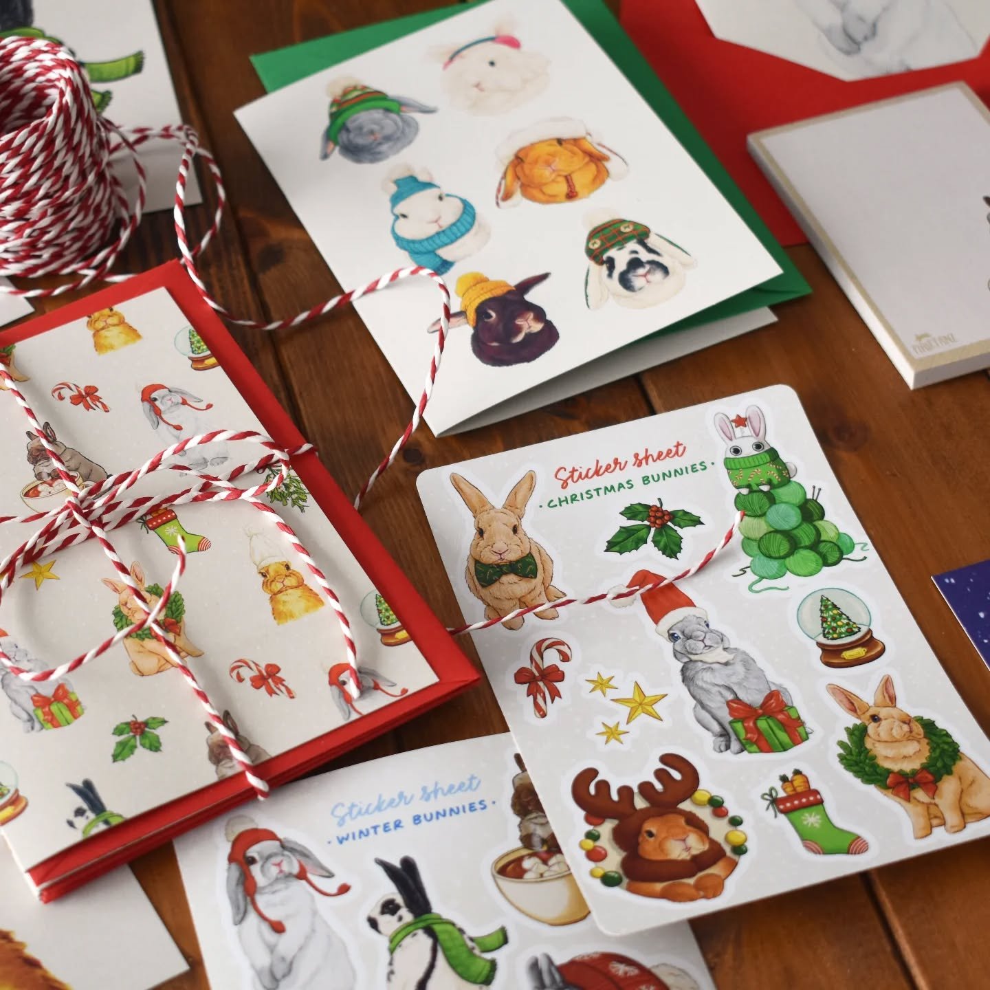 This the season to be jolly 🎄✨️🐰

#firlefanz_art #postcardcollection #postcardcollector #postcarddesigns #postcardforswapping #postcarddesign #postcardlover #postcard_exchange #bunnypostcard #bunnyportrait #bunnycard #bunnycards #bunnyart #cutearts