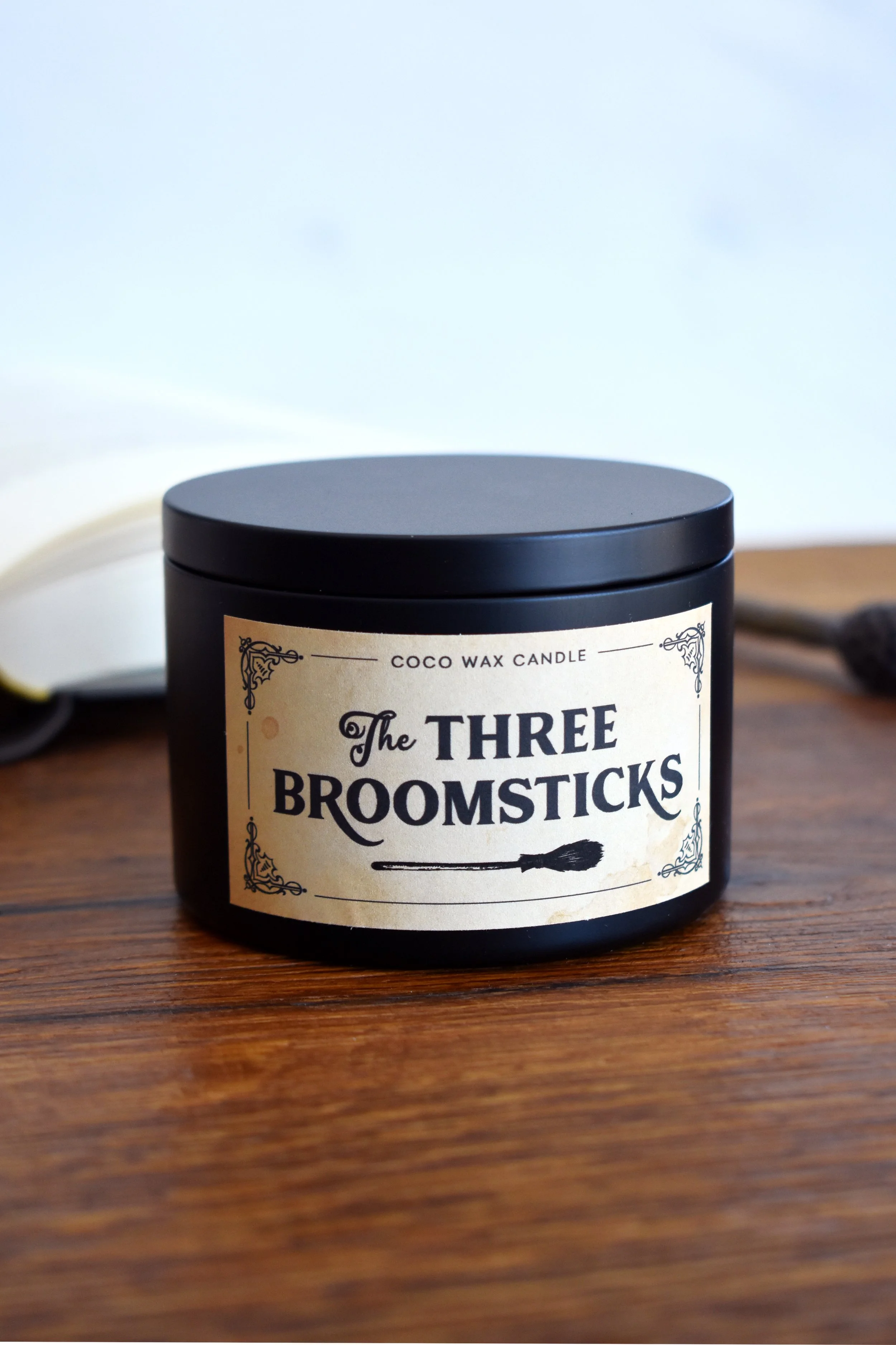 ThreeBroomsticks_Mood_02.jpg