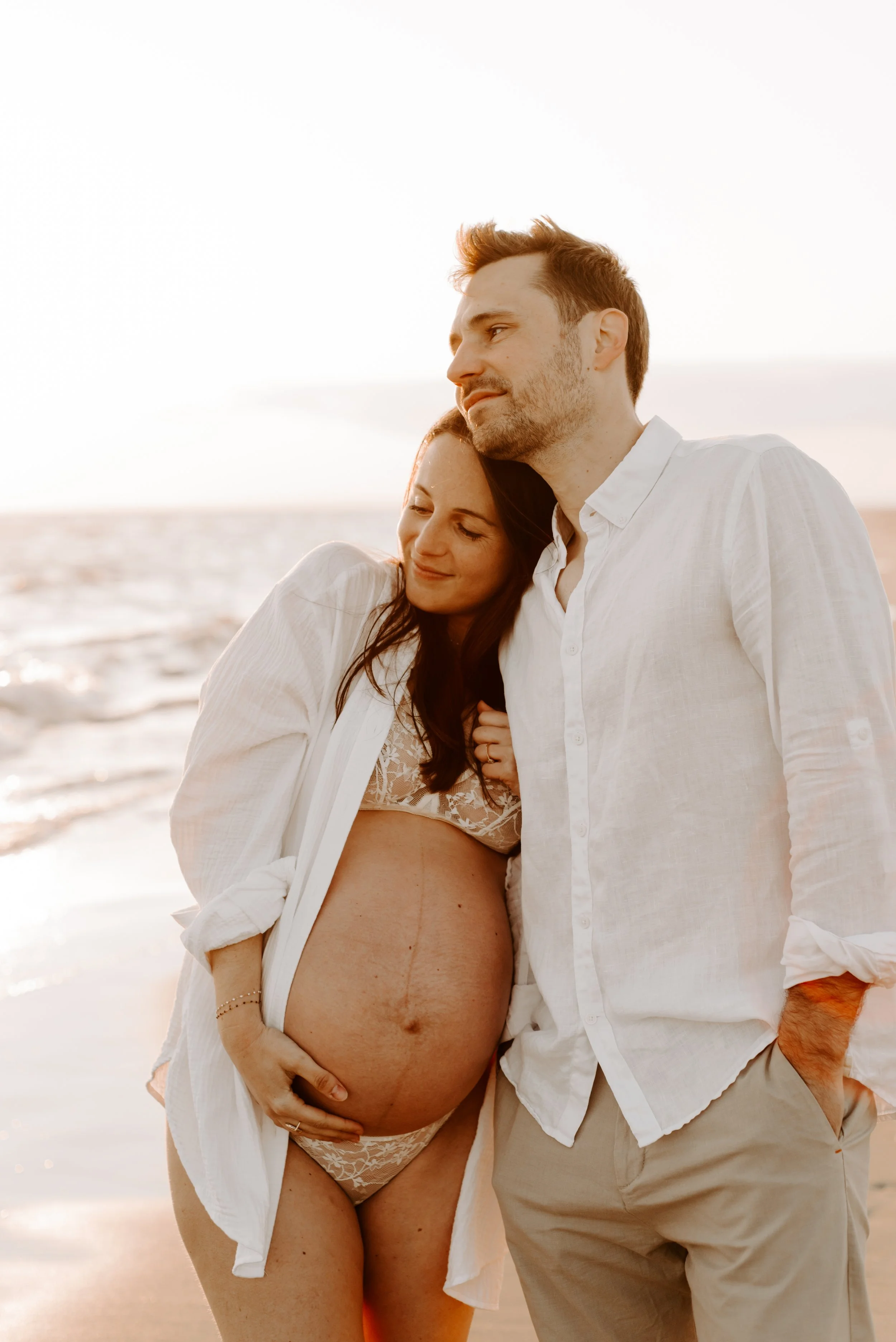 seance-photos-grossesse-plage-espiguette-celia+lucas-thelovers129.jpg