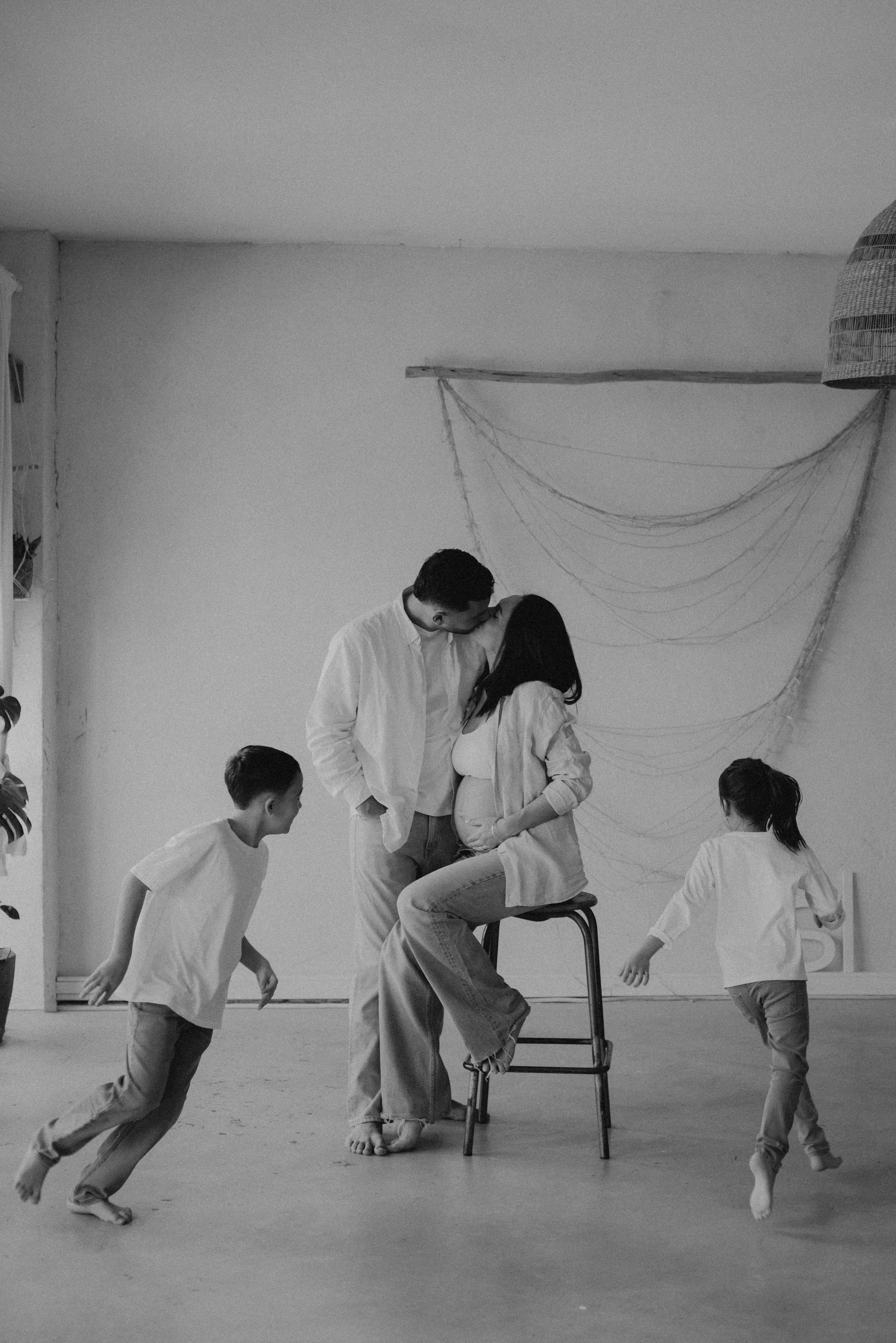 seance-photos-grossesse-studio-slow-yoga-montpellier-the-lovers19.jpg