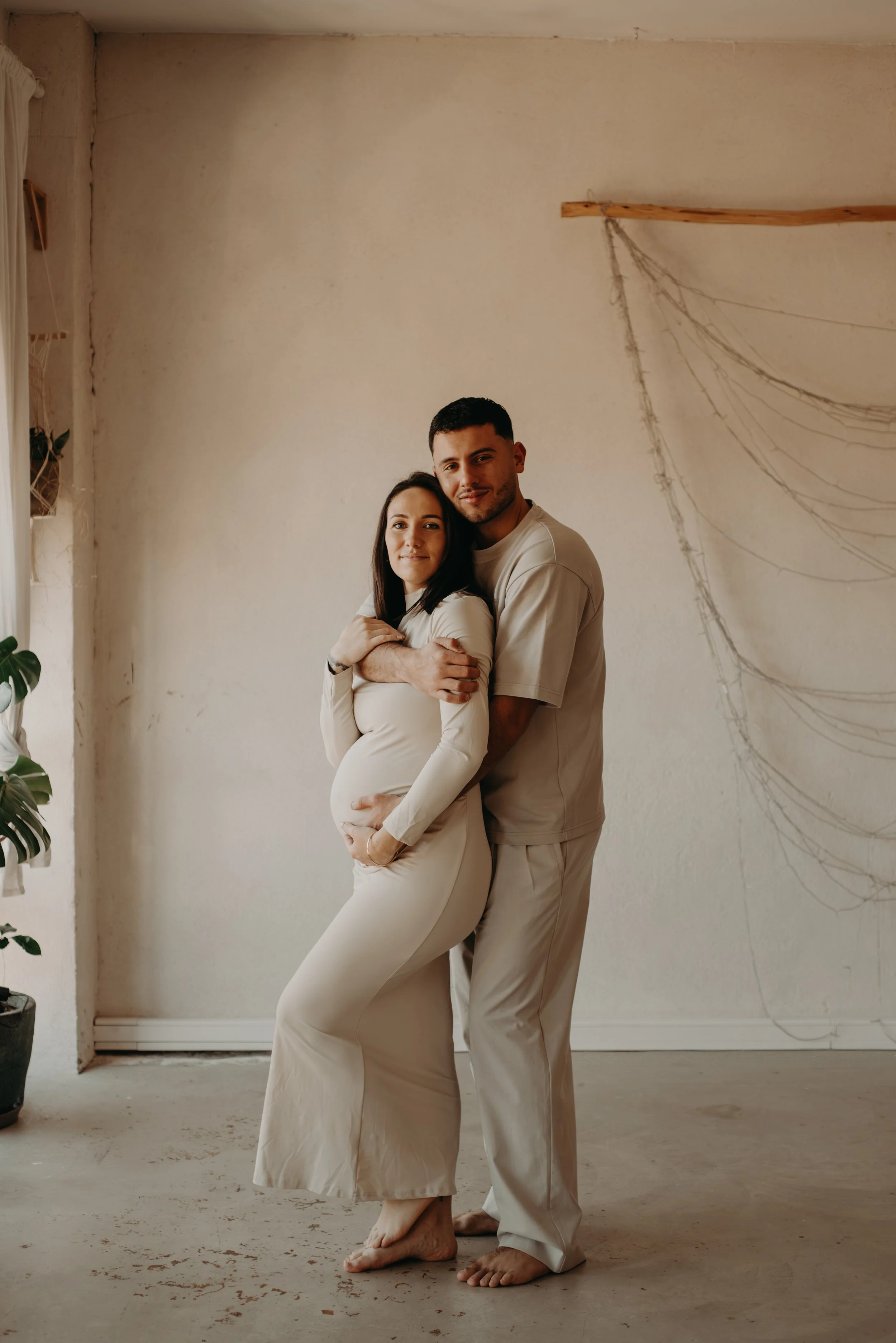seance-photos-grossesse-studio-slow-yoga-montpellier-the-lovers4.jpg