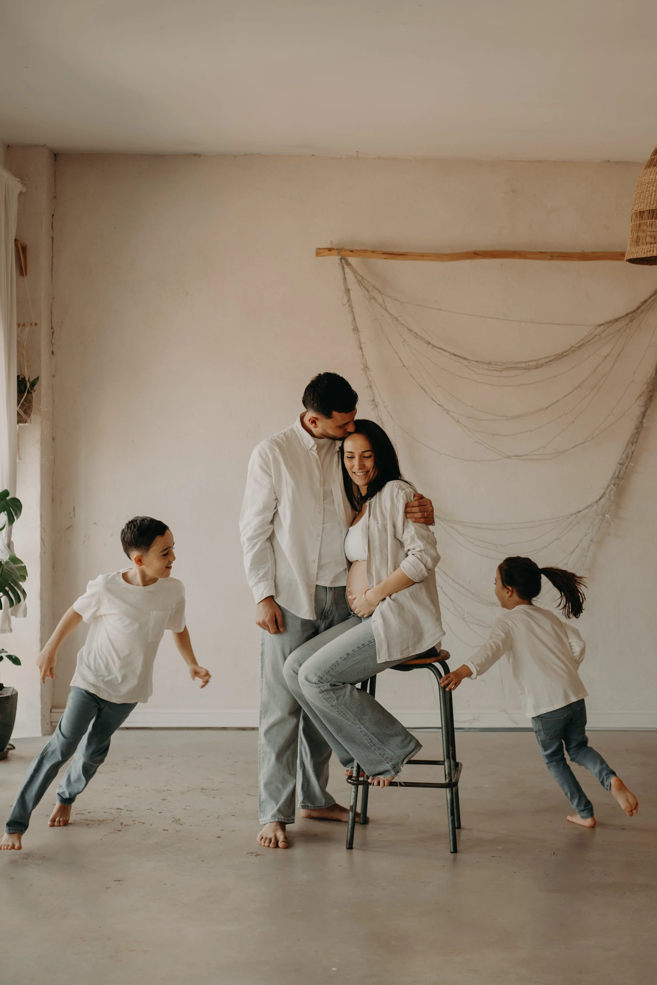 seance-photos-grossesse-studio-slow-yoga-montpellier-the-lovers18.jpg
