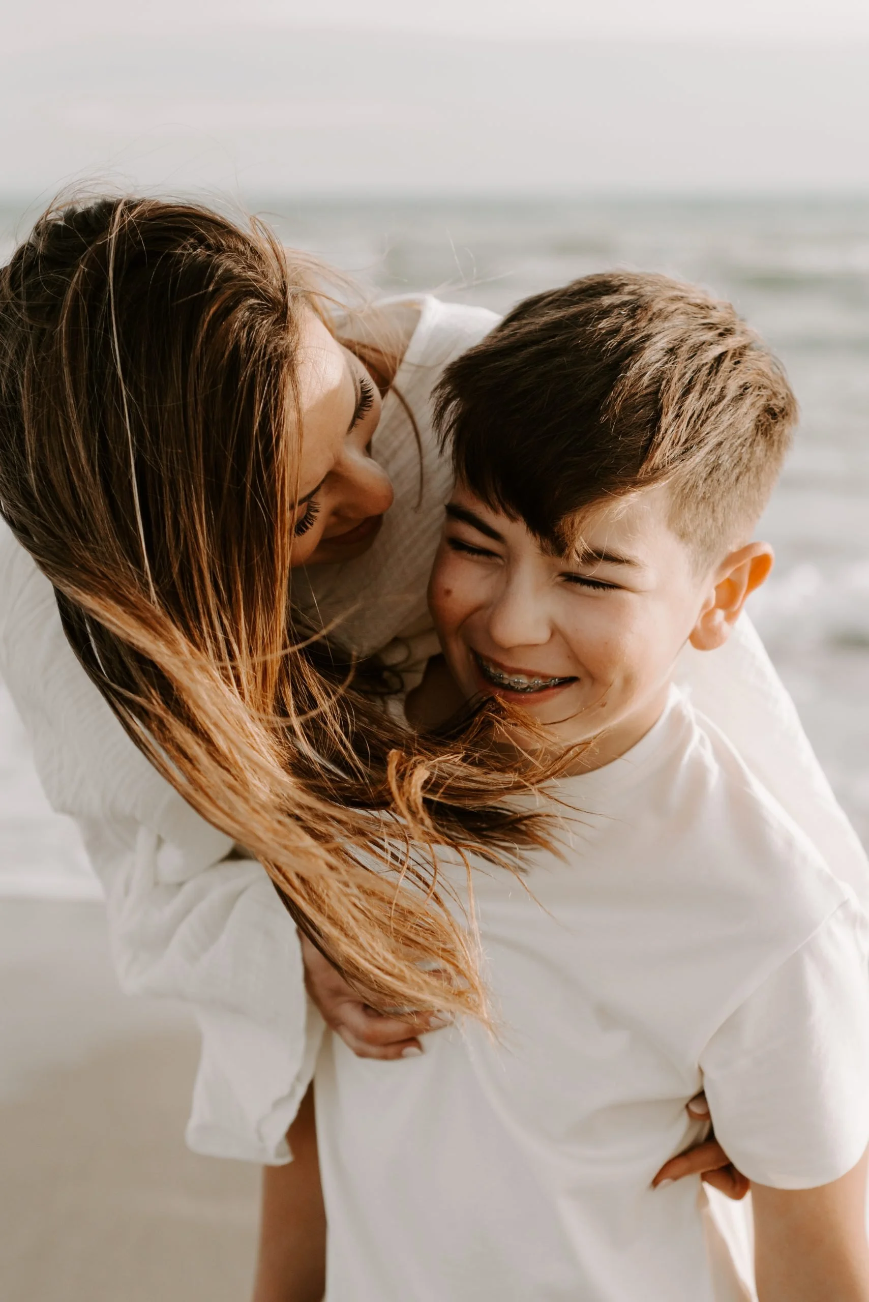 seance-photos-famille-plage-espiguette-thelovers37.jpg