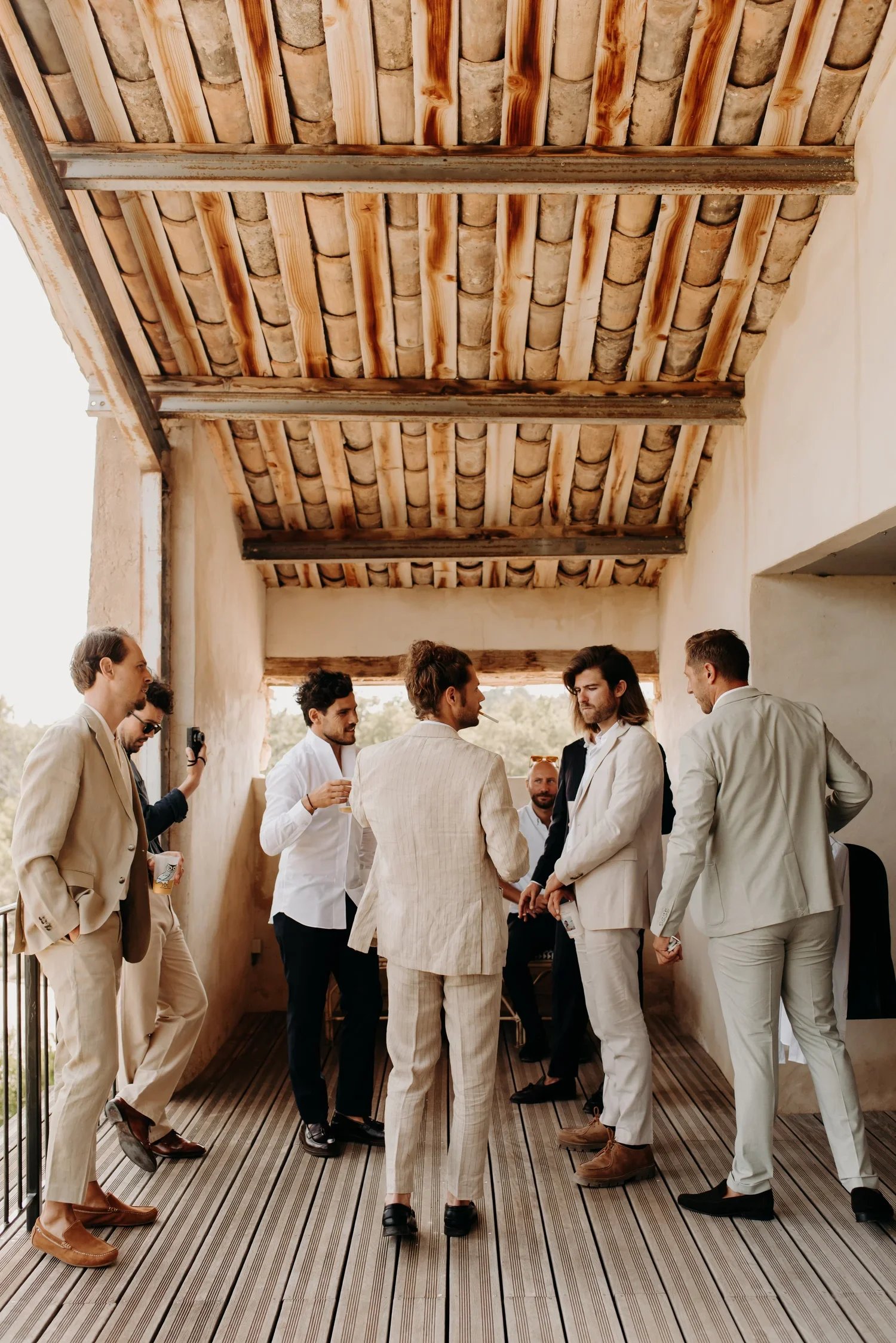 mariage-provence-grange-javon-marine+morgan-thelovers82.jpg.webp