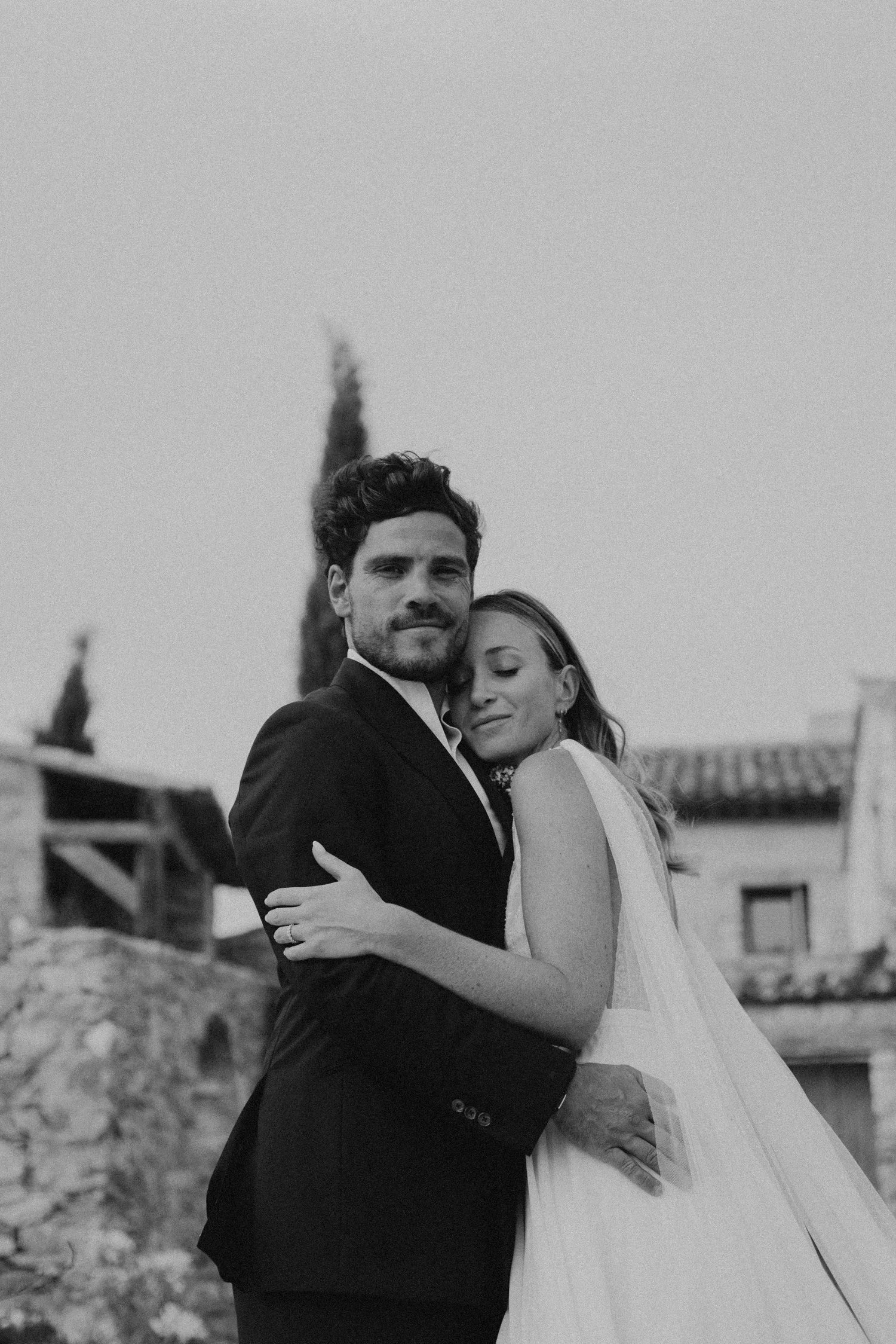 mariage-provence-grange-javon-marine+morgan-thelovers774.jpg.webp