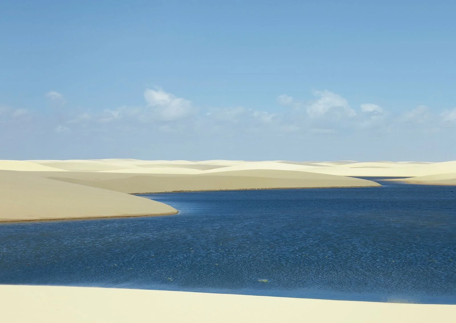Desert Lake Lencois Maranhenses, Brasil 2010