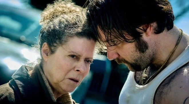 BOVENSLOTERS
Serie

Vanaf nu te zien op NPO START💥

Regie: @ivovanaart &amp; @vandusseldorp 
Producent: @newbe.nl

Met: o.a @margotros.official @nainai_young @teunridden @frino_brabohop @jochen_otten @pepijnkorfage @jennifer.welts @huubsmit @daddy_g