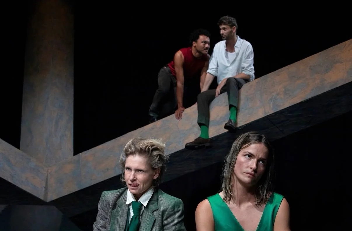 MYSTIEK LICHAAM
Theater 26/27

Regie: @koenverheijden 
Spel: @teuniedebrouwer @michaelmuller._ @marleyverbeem &amp; Kirsten Mulder

@toneelschuurproducties