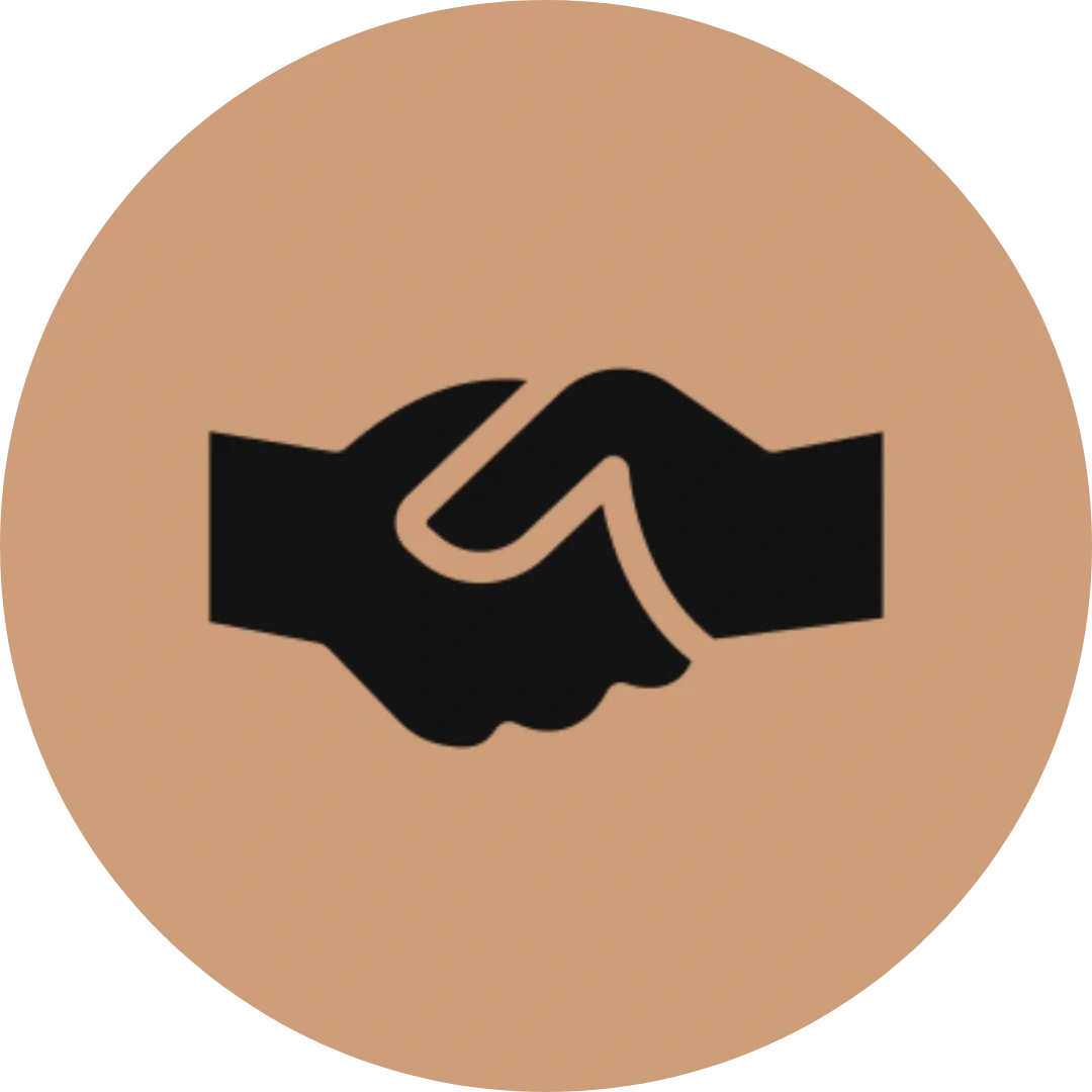 Simbolo di stretta di mano su sfondo beige.