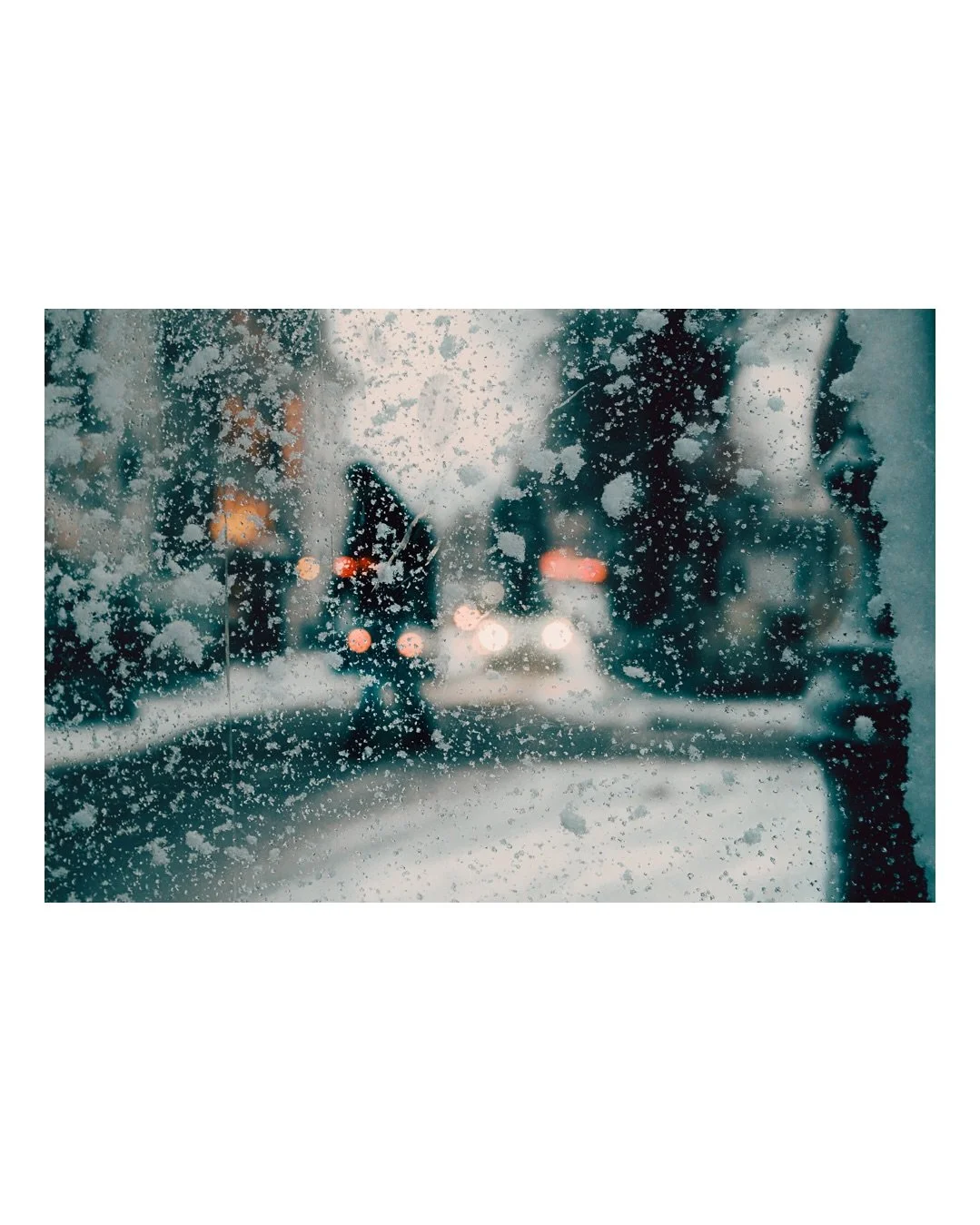 Ice ice baby. Snowy Amsterdam Pt 3/4

  #streetleaks #sublimestreet #streetphotographersunitedglobal #street_avengers @file_photographic_magazine @streetmoment @streetphotographyworldwide #apfmagazine streetphotographyinternational @progressivestreet