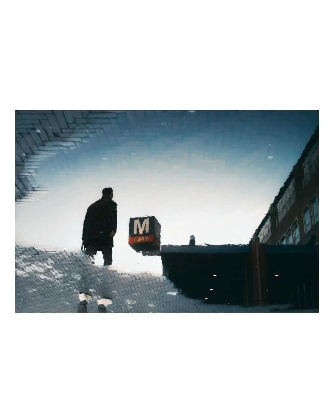 Some more frames of my last photowalk in the winter sun. Which one is your favorite [1-6]?

#mystreet_bnw #streetphotographersunitedglobal #street_avengers @file_photographic_magazine @streetmoment @streetphotographyworldwide #streetphotographyintern