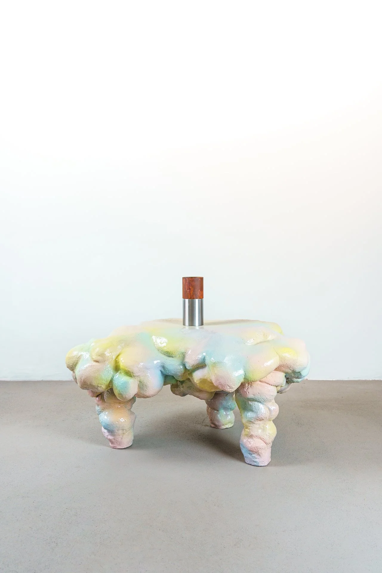Transnatural_Natasja_Alers_Body_works_table_01.jpg