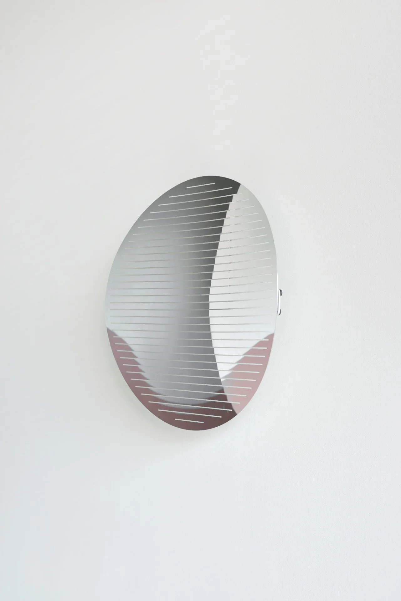 Echo Concave Circle | Martens & Visser