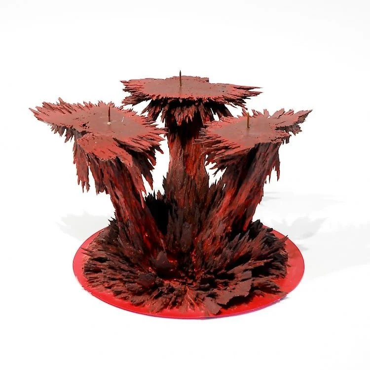 Transnatural_Jólan_van_der_Wiel_Gravity Candle Holder (2).jpg