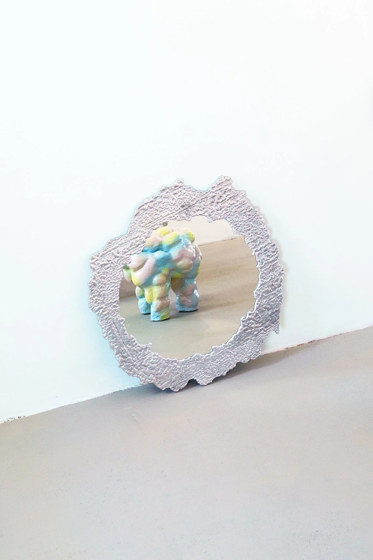 Transnatural_Natasja_Alers_Body_works_stool_10.jpg