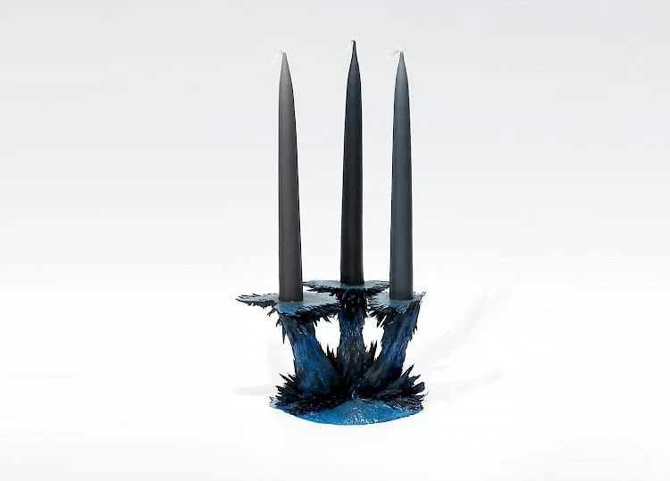 Transnatural_Jólan_van_der_Wiel_Gravity Candle Holder (3).jpg