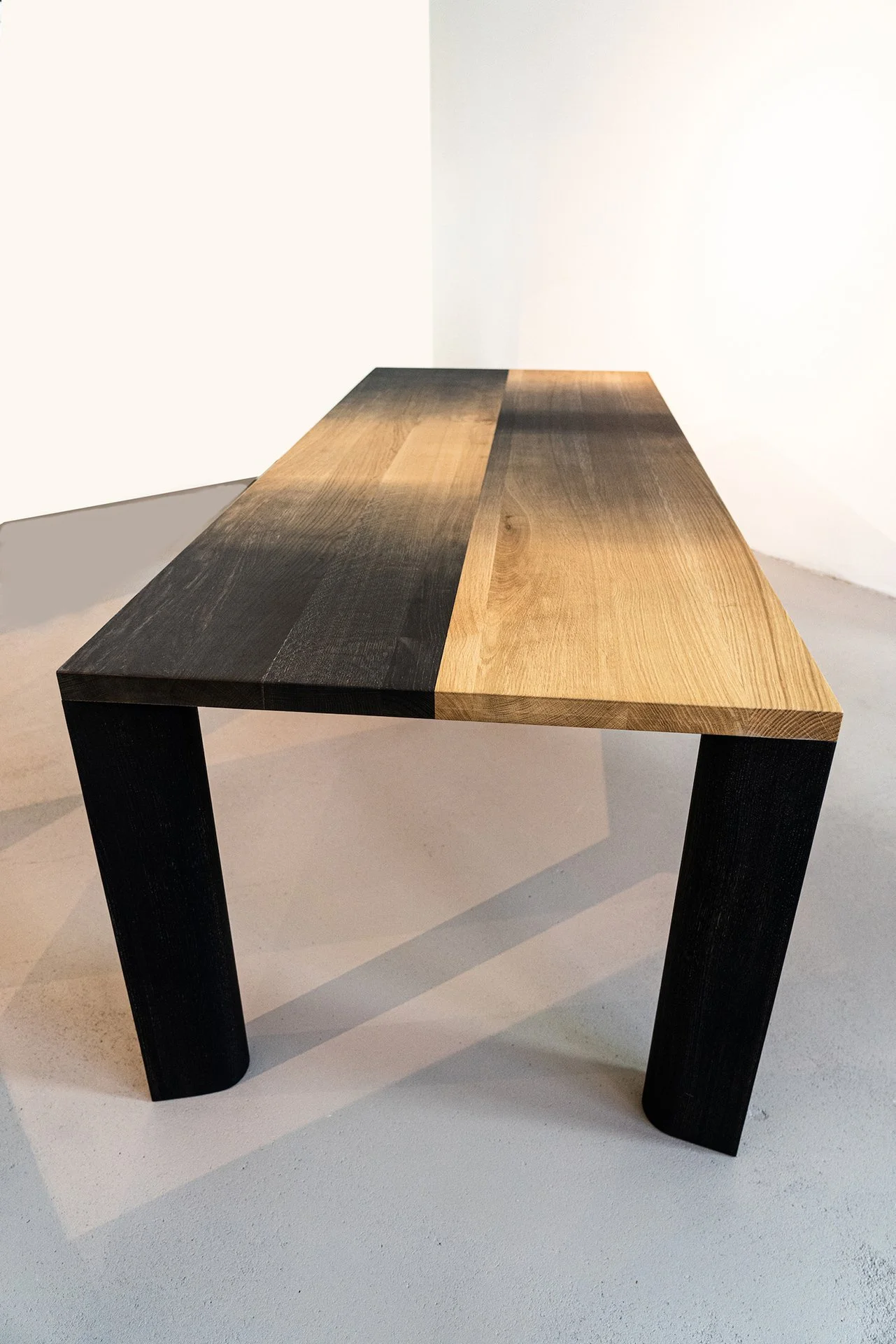 Transnatural_Merel_Karhof_Air_Foil_Table_01.jpg