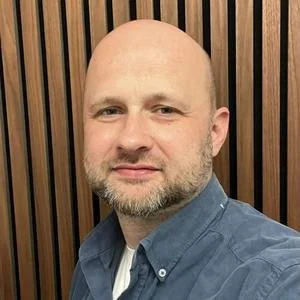 Dr. Sergey Kondratev