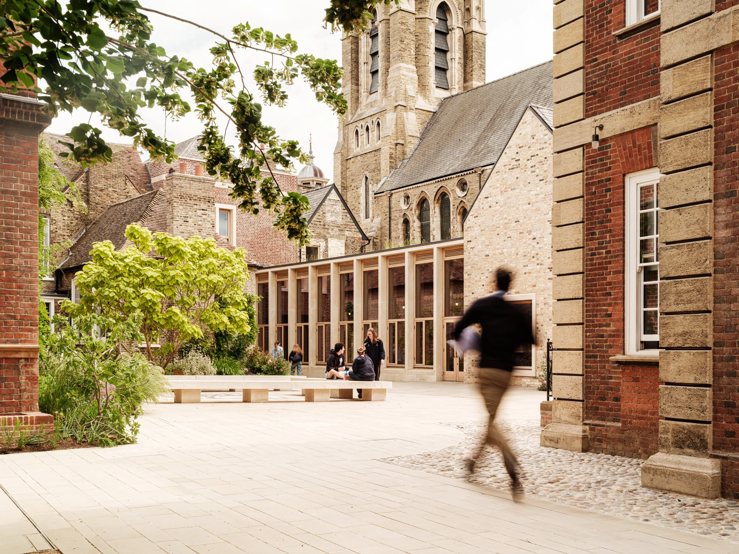 Fred+Howarth+Photography_Pembroke+College_02.jpg