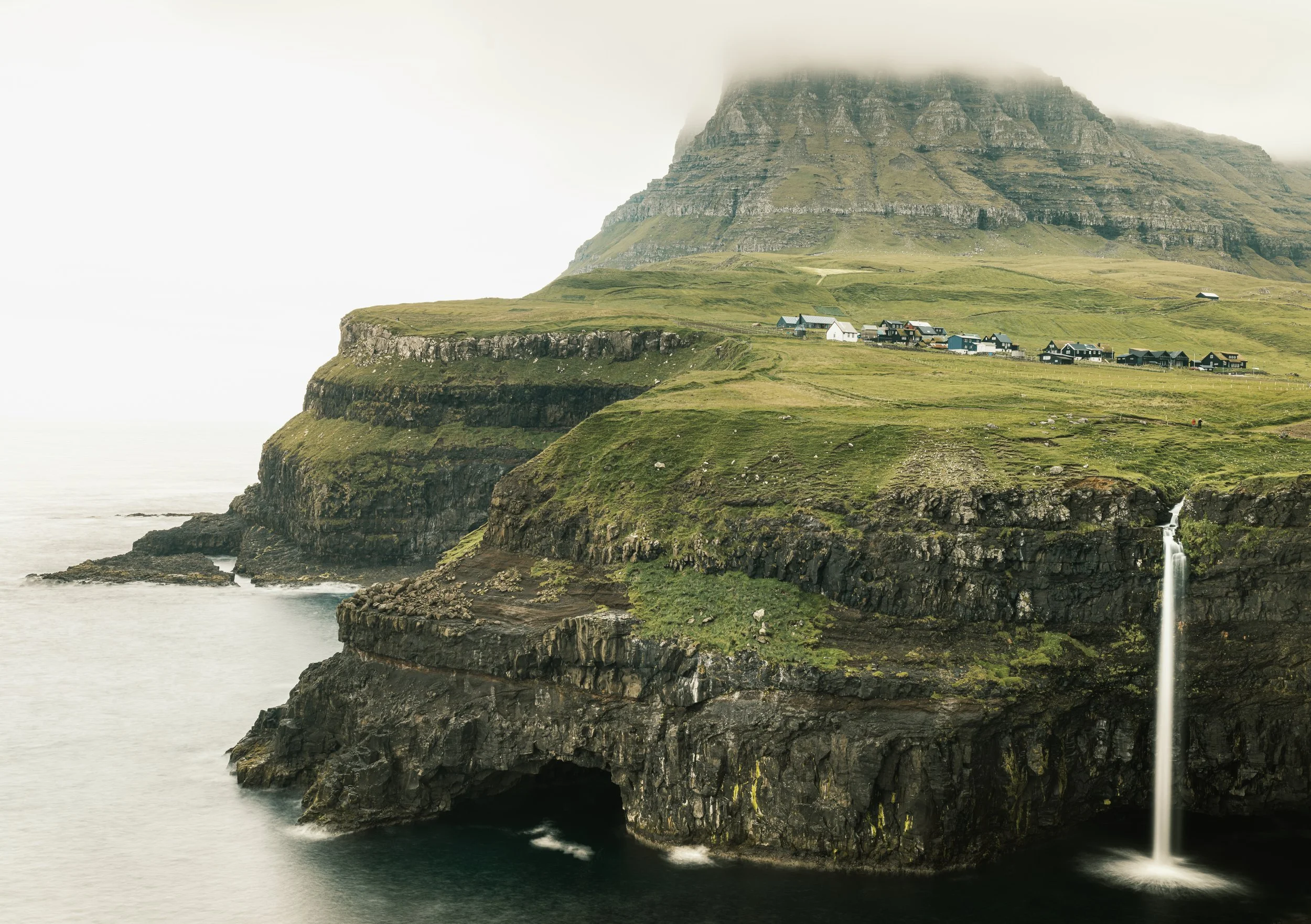 Fred+Howarth+Photography_Faroe+Islands_Gasadular.JPG