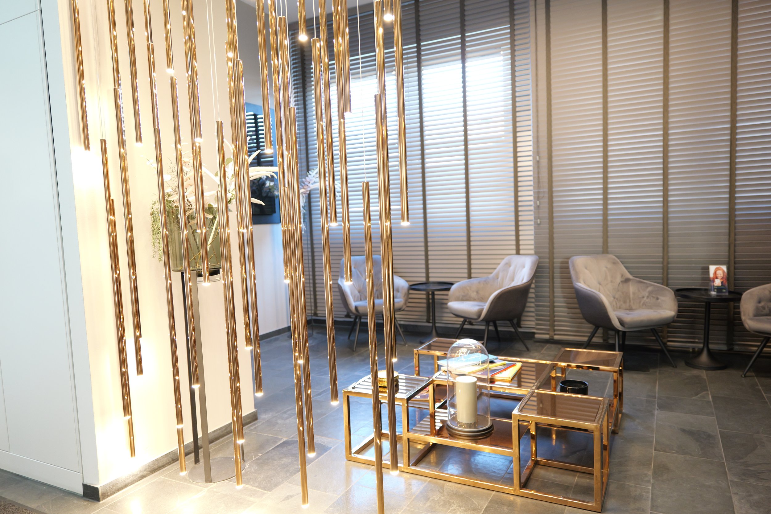 Moderne Zahnarztpraxis in Berlin-Steglitz – umfassende zahnmedizinische Leistungen | Modern dental clinic in Berlin Steglitz offering comprehensive dental services
Zahnzentrum Steglitz