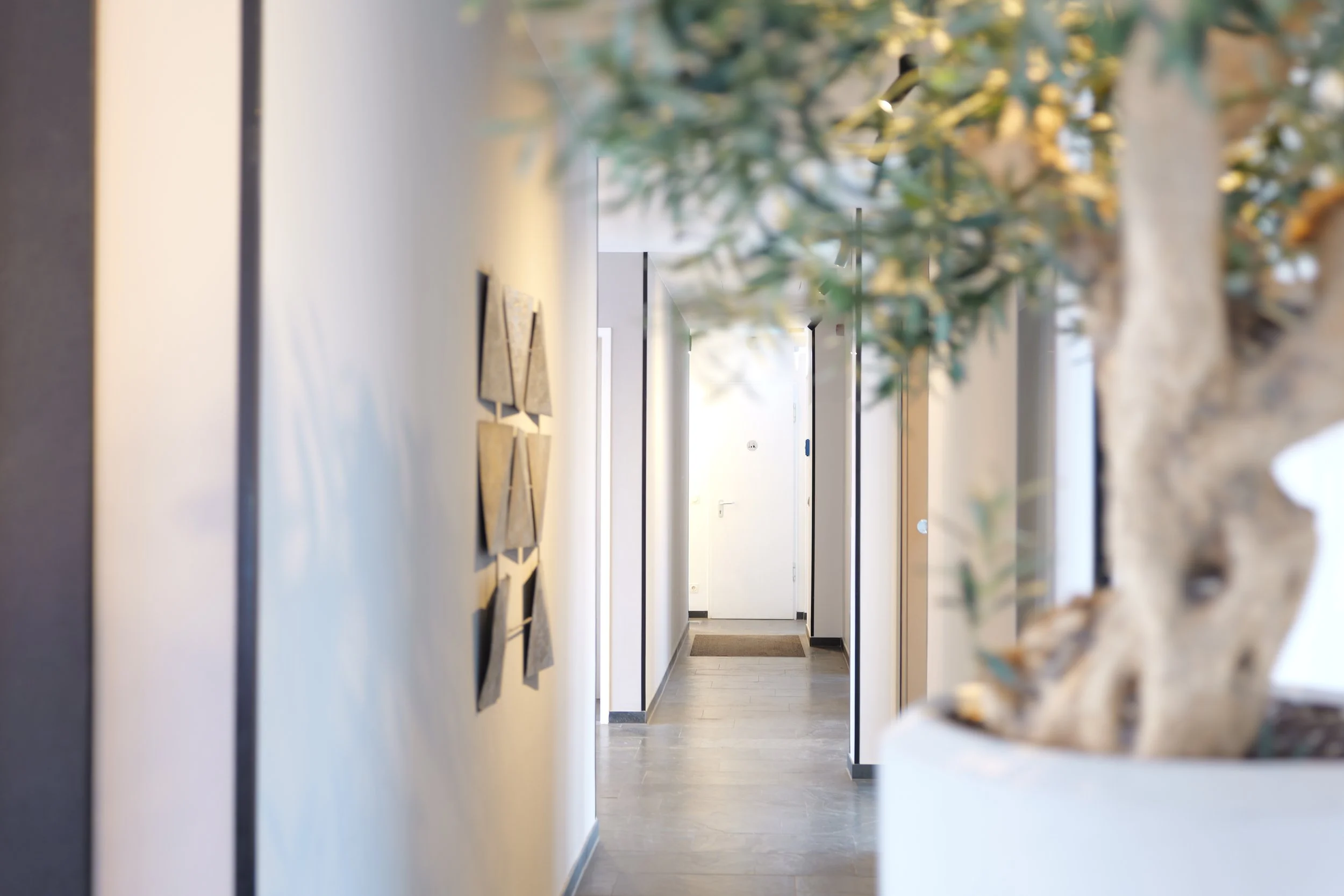 Moderne Zahnarztpraxis in Berlin-Steglitz – umfassende zahnmedizinische Leistungen | Modern dental clinic in Berlin Steglitz offering comprehensive dental services
Zahnzentrum Steglitz