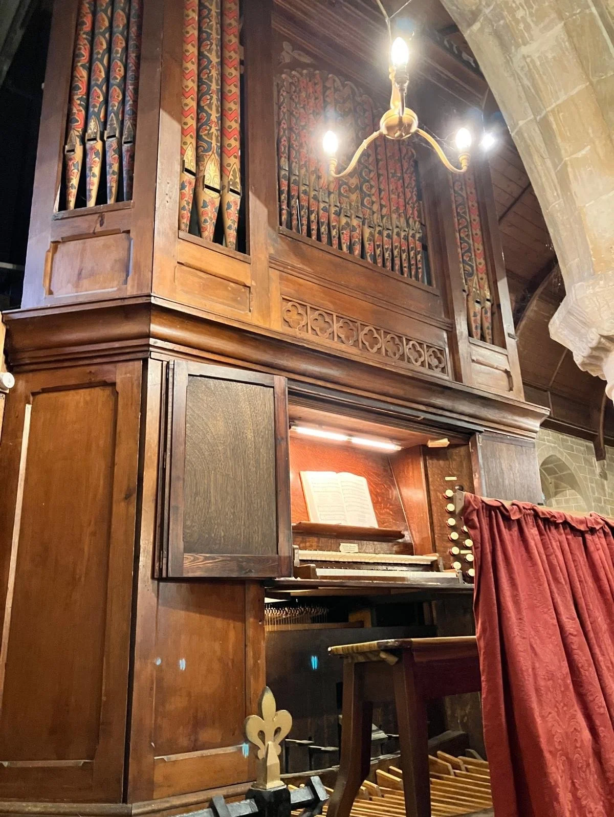 grittleton organist.JPG