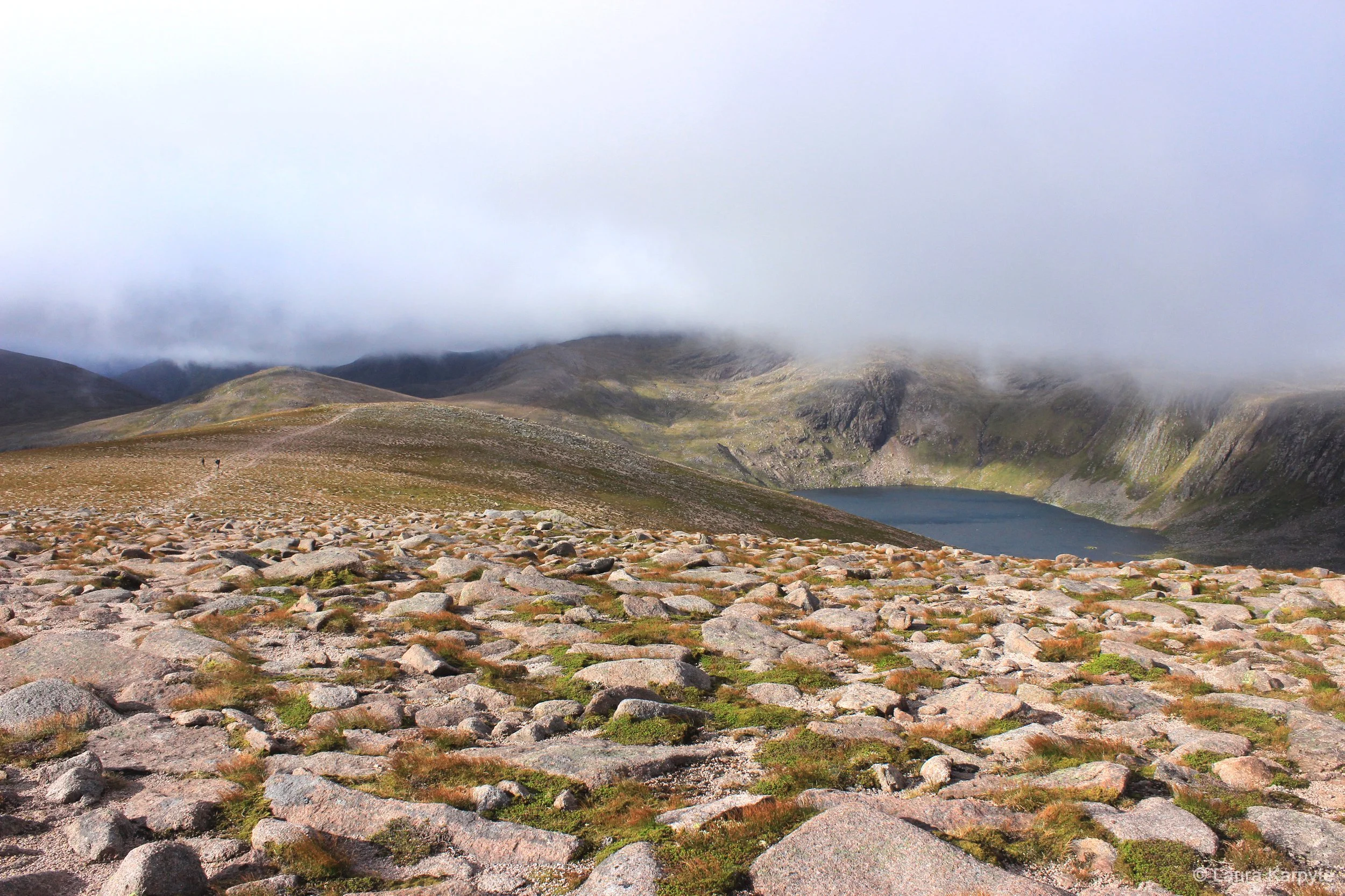 b8 Loch Etchachan.jpg