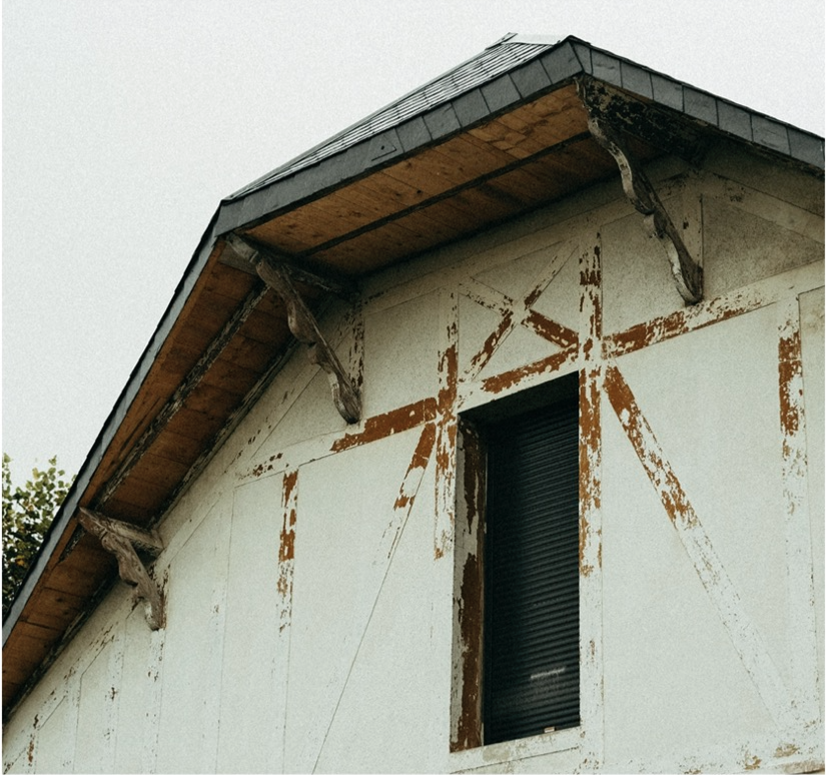 Acheter une maison à rénover en Haute-Savoie : les points à vérifier avant de se lancer
