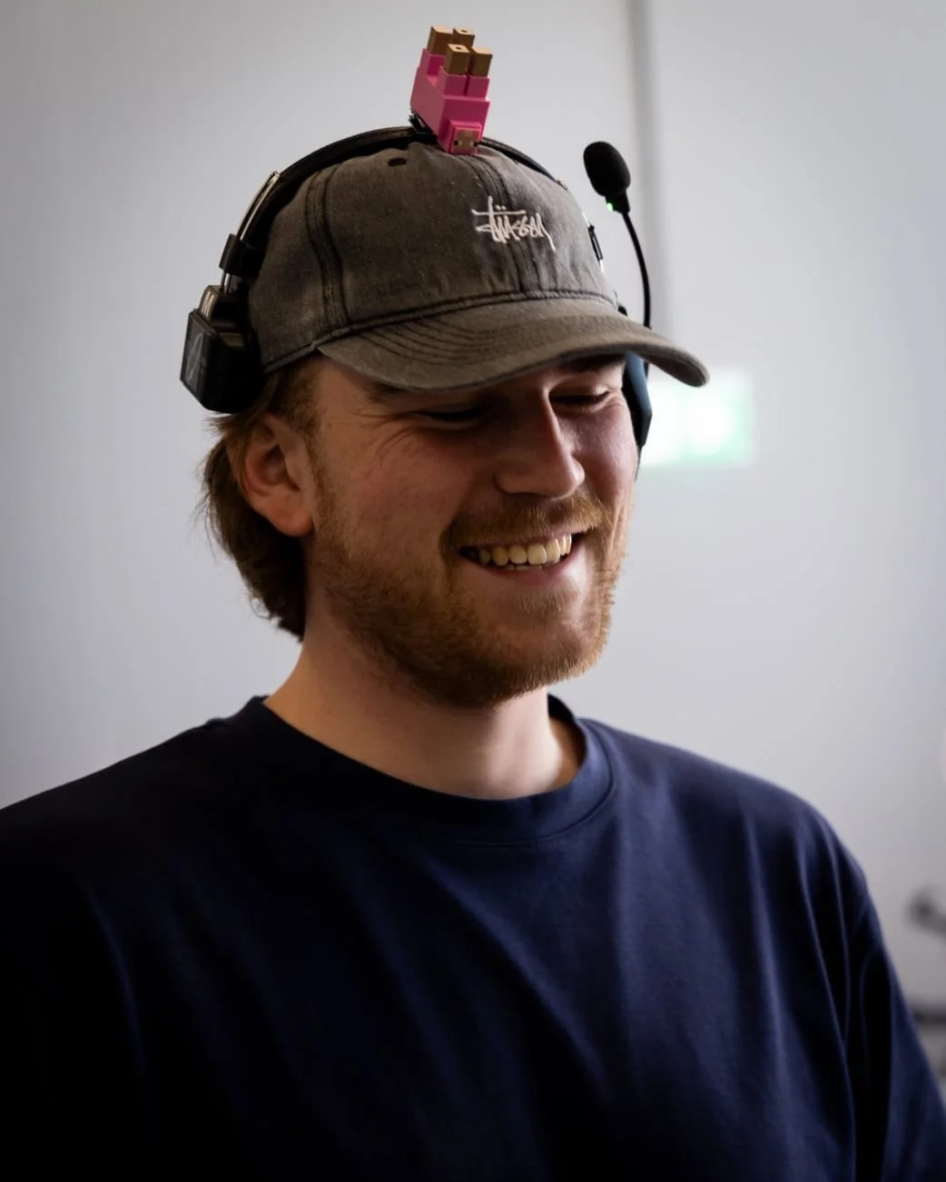 Fun times on set with DOP @unknownartists.nl and director @takistap 

For @rodekruis