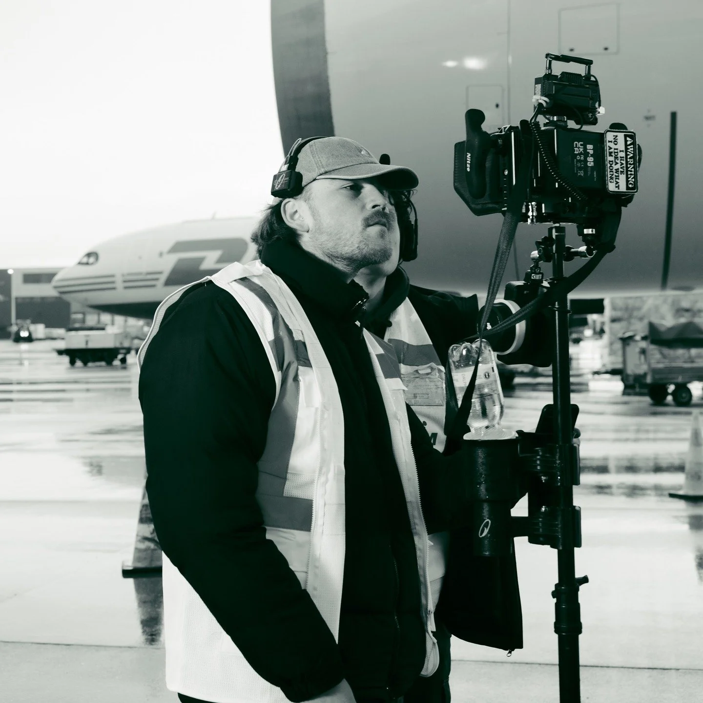 Some BTS from a recent shoot for @studio.lekkie on our own the Arri Alexa mini together with @unknownartists.nl

📸 @studiokoker