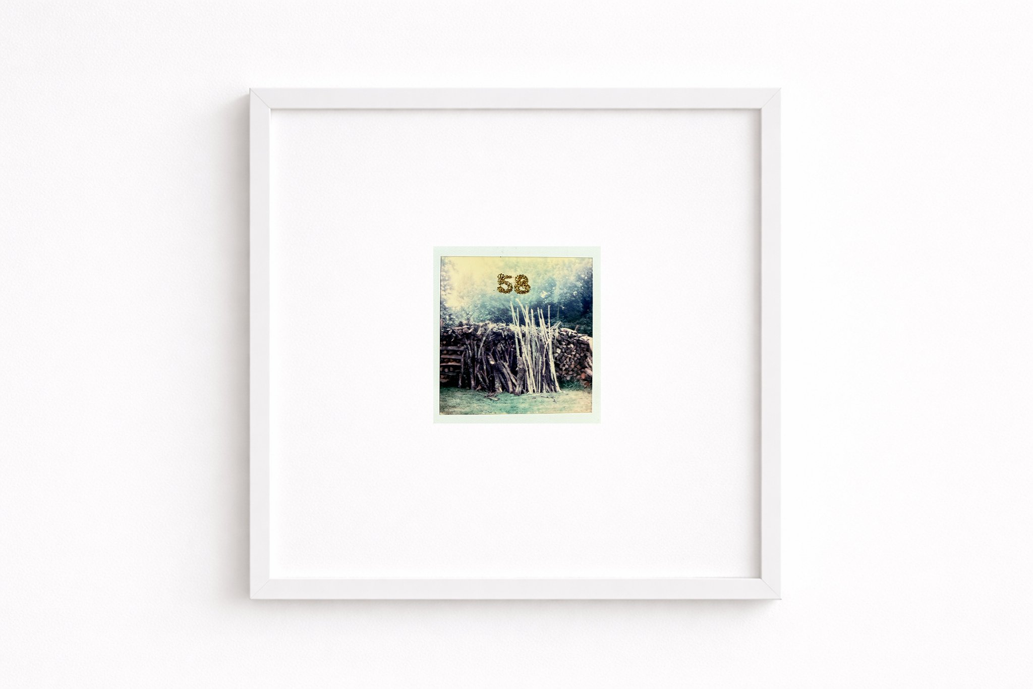 58/Molans, 2021
Polaroid framed
33 x 33 cm