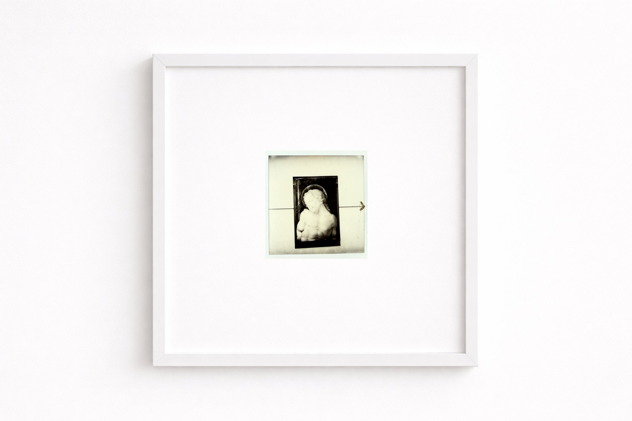 Le Christ Sébastien, 2025
Polaroid framed
33 x 33 cm