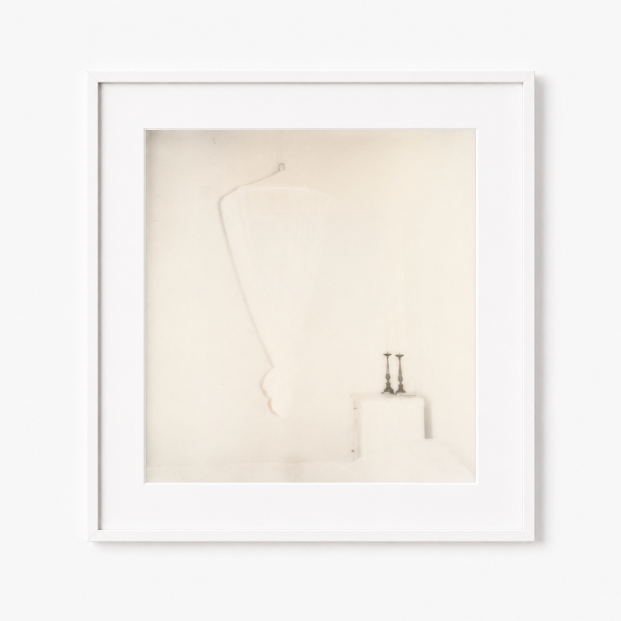Chambre Etroite 03 (Hervé Guibert), 2021
Archival print on Hahnemühle satin paper
Framed in white plywood with passe-partout
Edition of 2/3 + 2AP
63 x 63 cm 

3'700 CHF