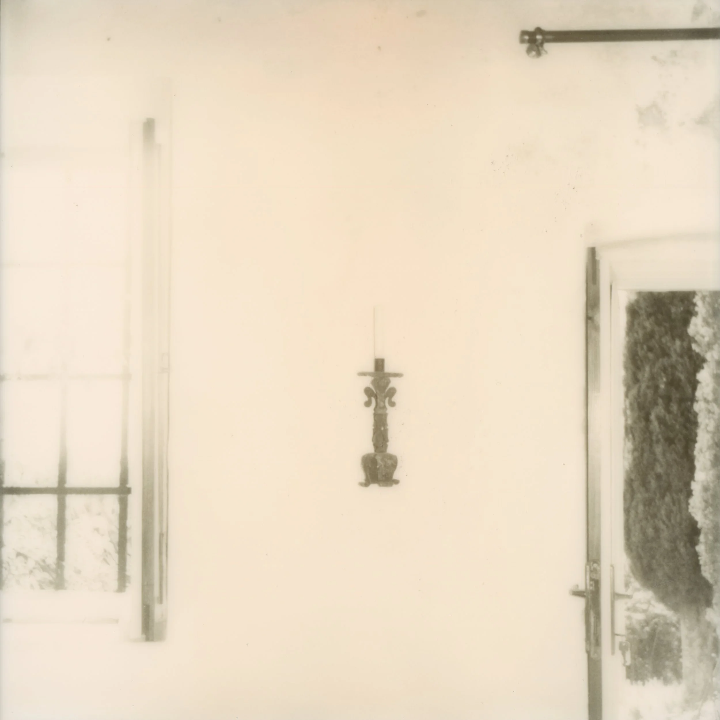 Chambre Etroite 02 (Hervé Guibert), 2021
Archival print on Hahnemühle satin paper
53 x 53 cm 
Edition of 3 + 2AP