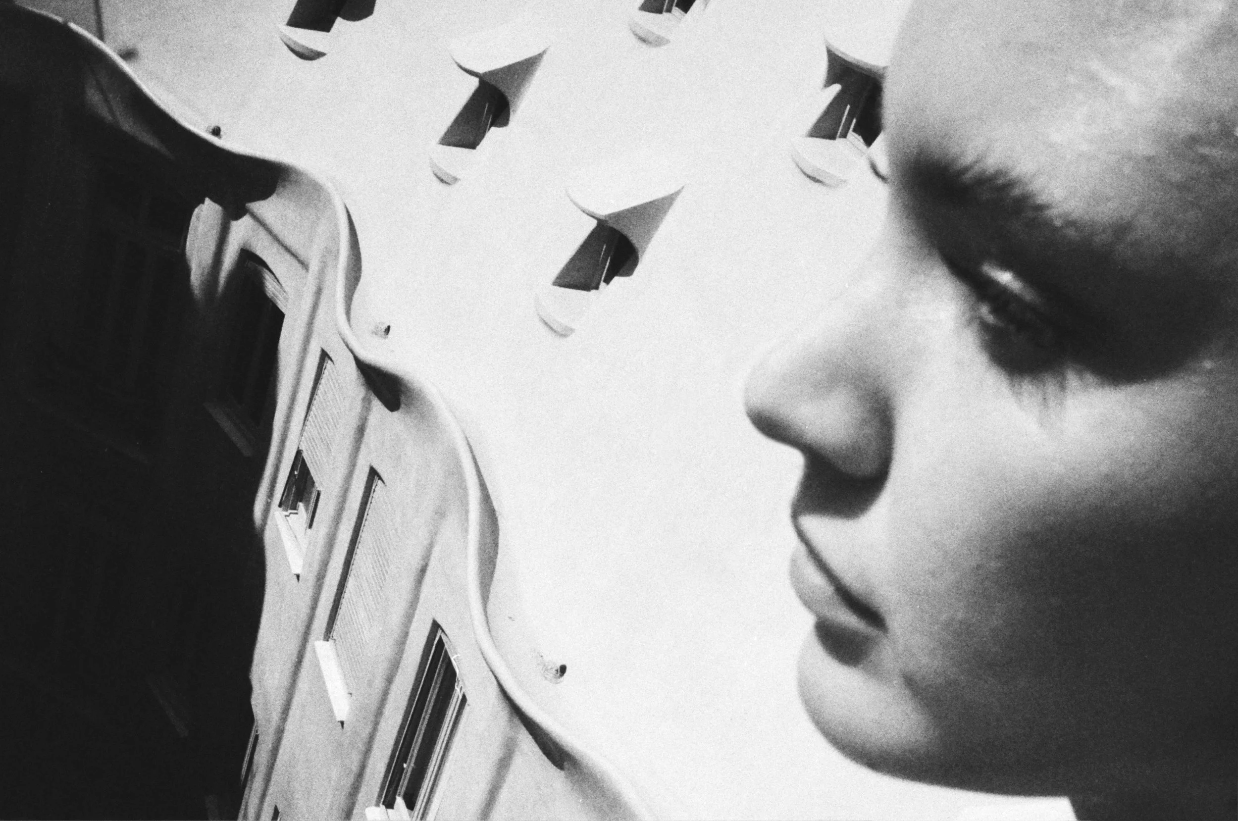 Waiting for love copie.jpg