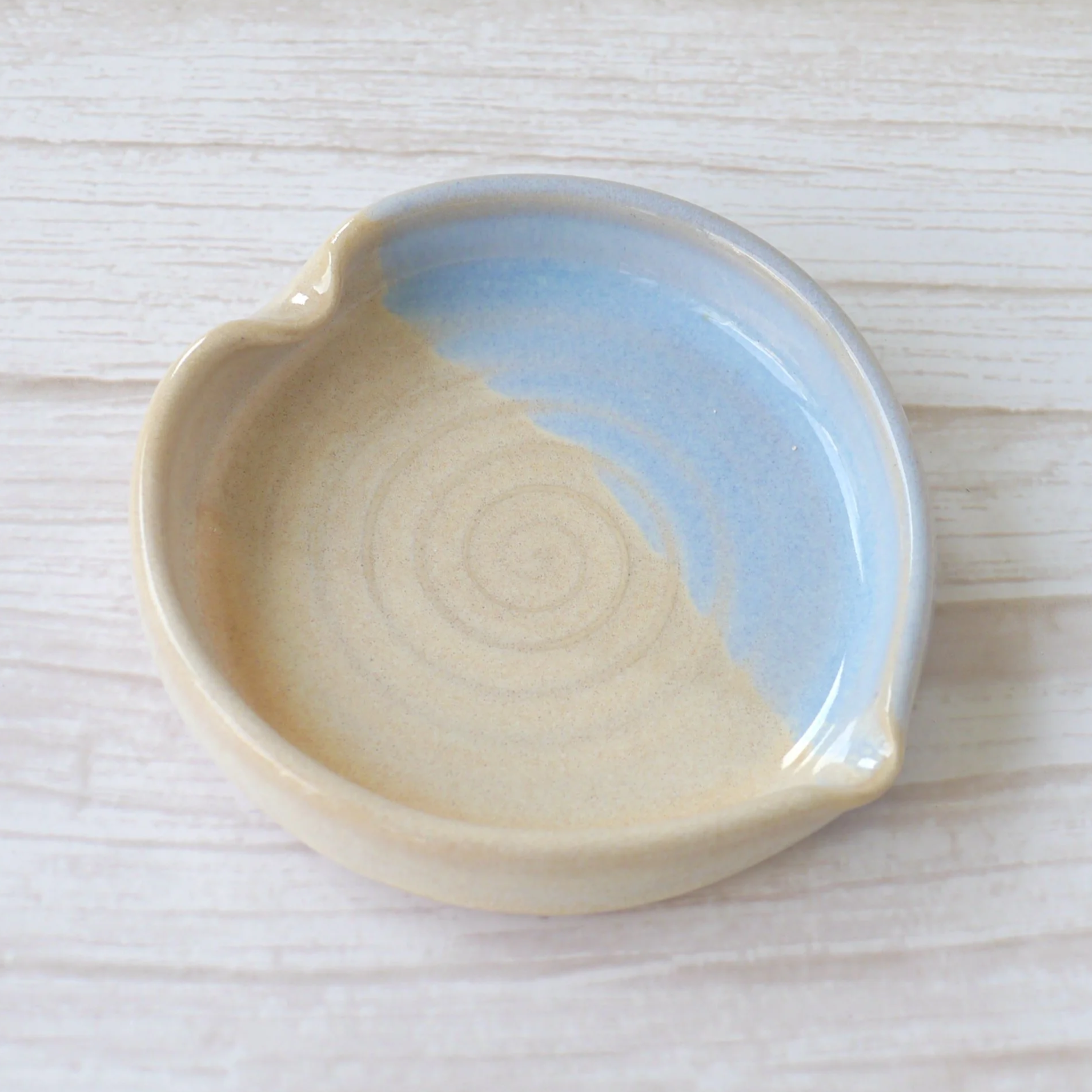 Heart shaped stoneware trinket dish. Each dish is lovingly crafted on my potter’s wheel from premium white stoneware clay and finished with a beautiful blend of beige and blue glazes.