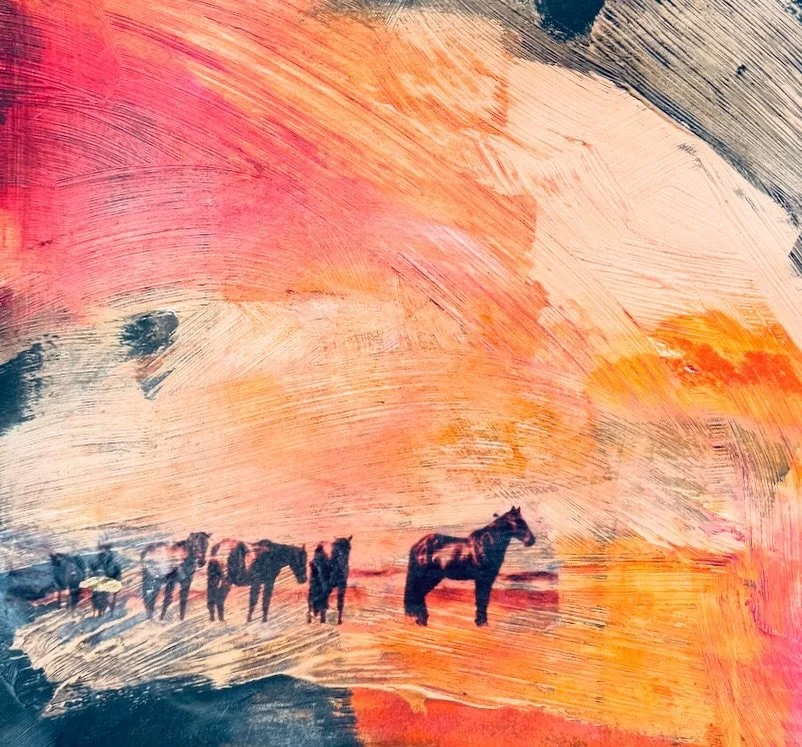 Who&rsquo;s feeling the heat? 🌞

Loving this hot summer weather we&rsquo;re having in the UK 

Been messing around with some oil on paper paint sketches. 

#oilonpaper #summerlandscape #sunsetskies #feelinghothothot #horseart