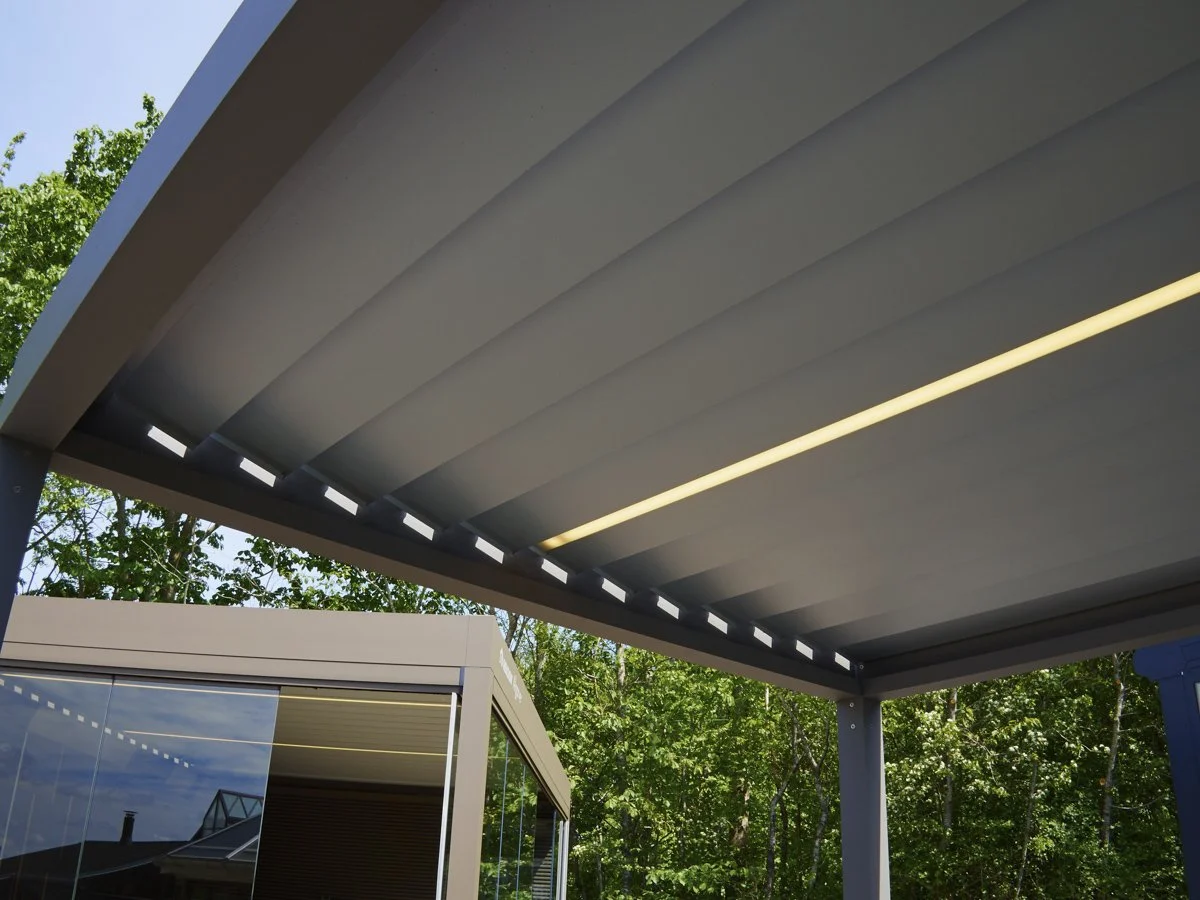 Awning-7.jpg