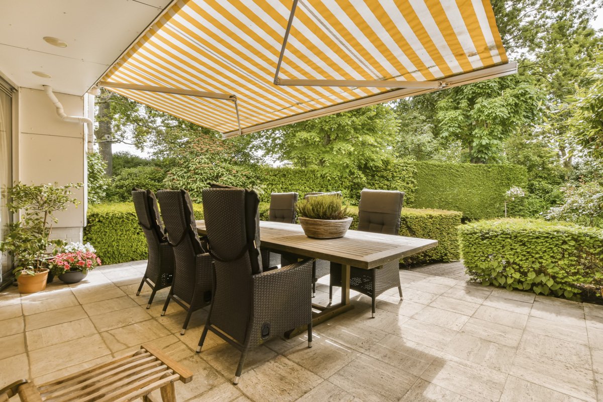 Awnings & Pergolas