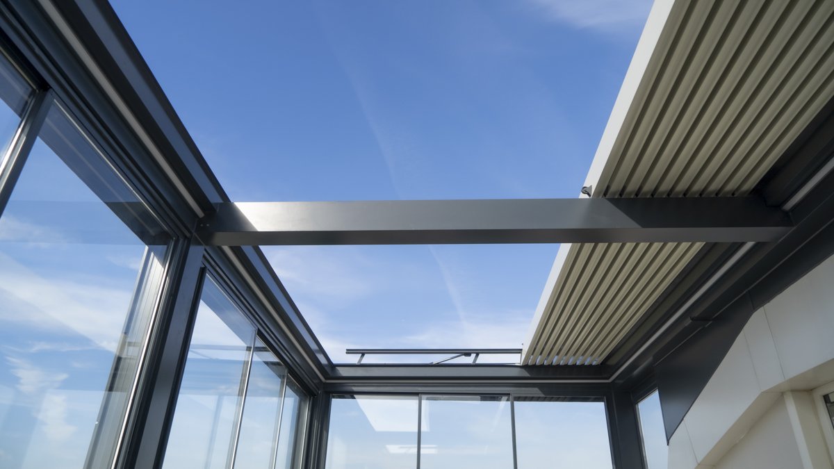 Awning-10.jpg
