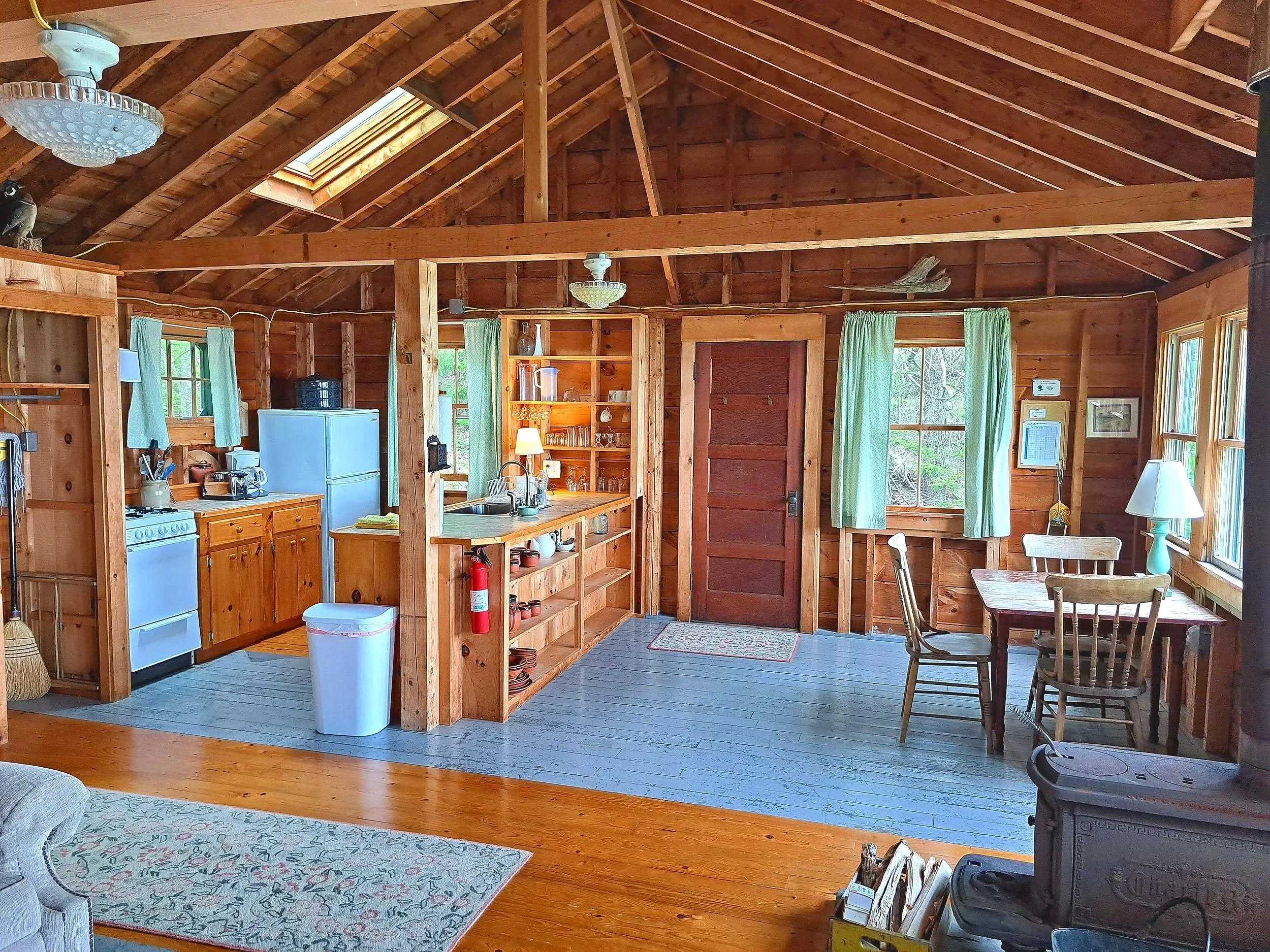 Kitchen and dining area