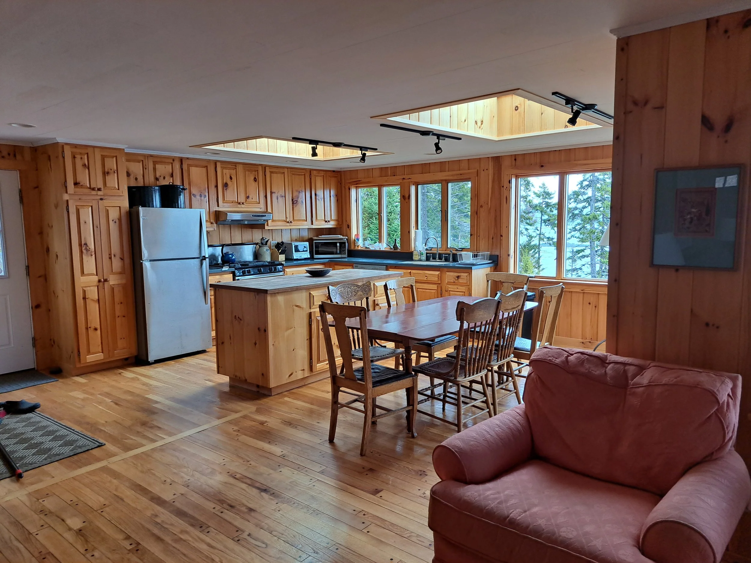 Kitchen and dining area