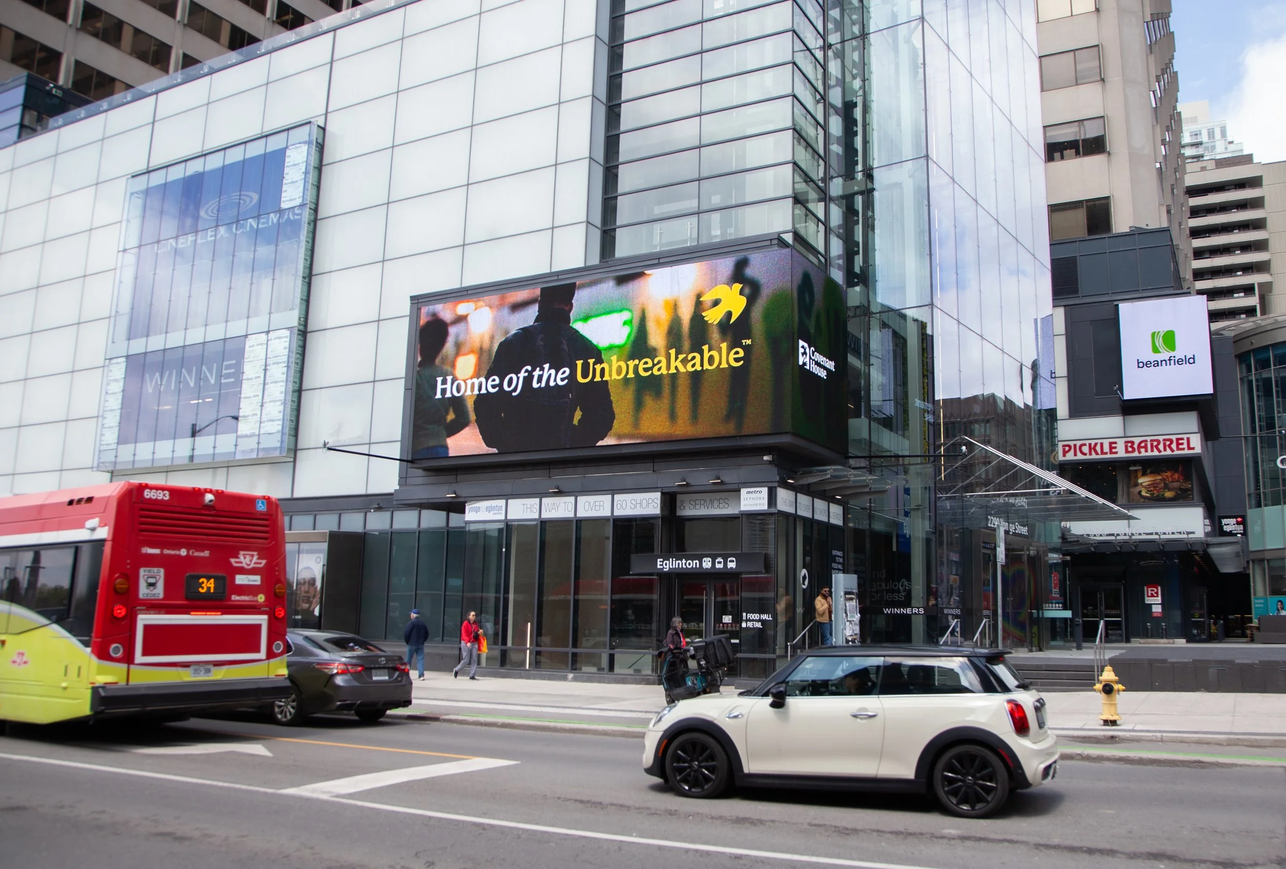 covenant house - yonge and eg - 5.jpg