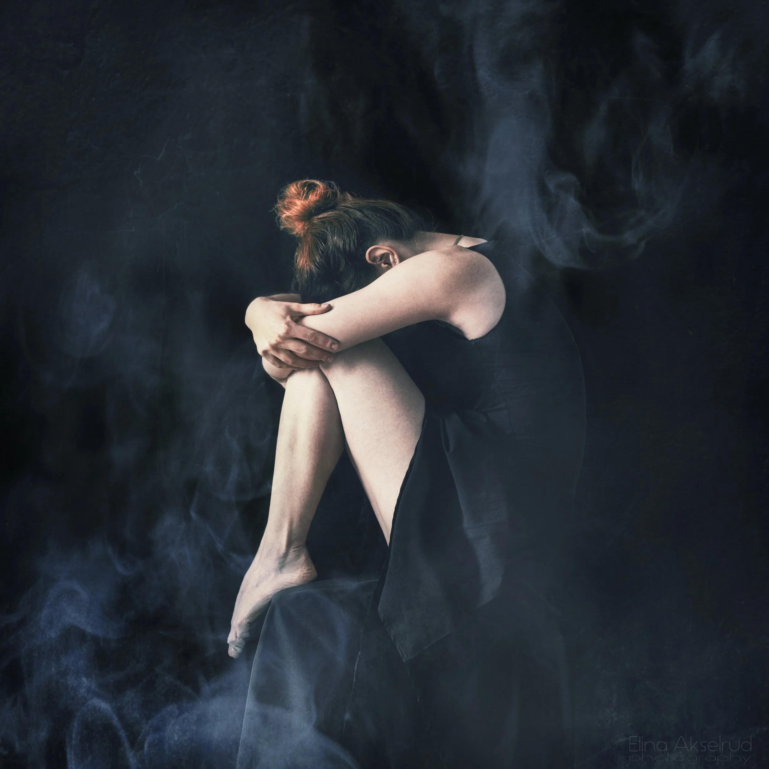 Hidden (30x30 cm / 11.8x11.8 in)