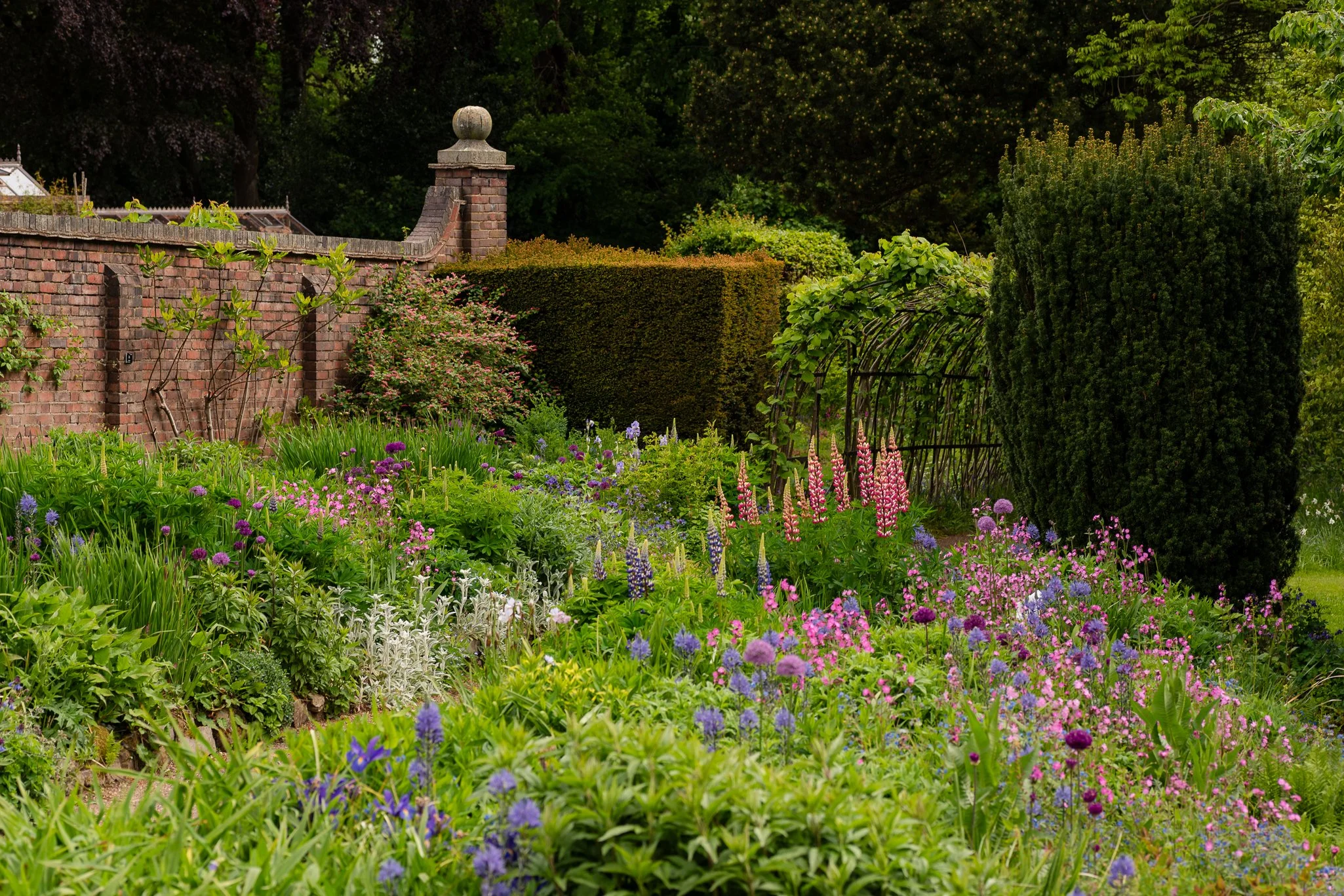 LargeGarden-2.jpg